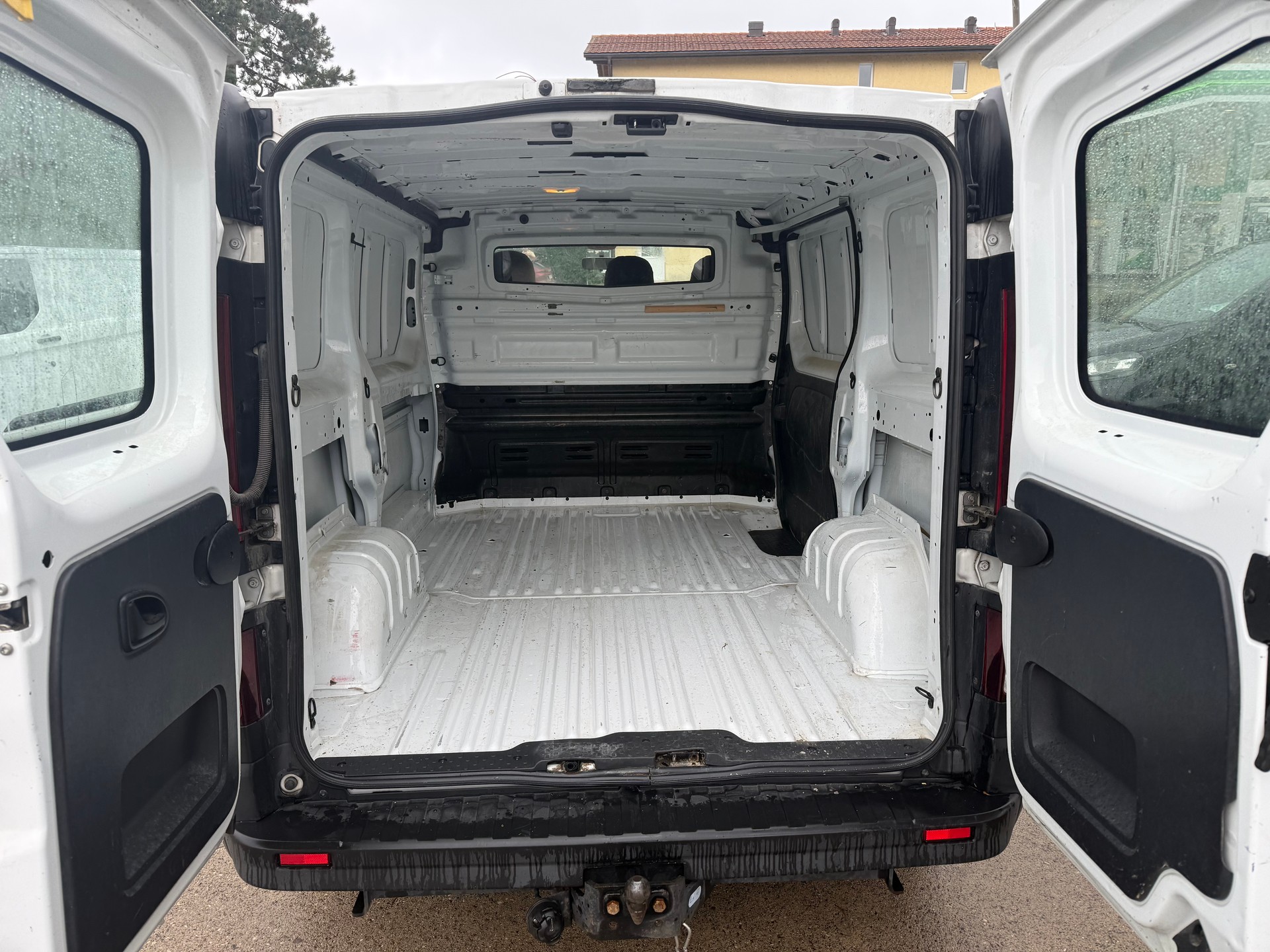 OPEL Vivaro 1.6 CDTI 2.9t L1H1-image-10