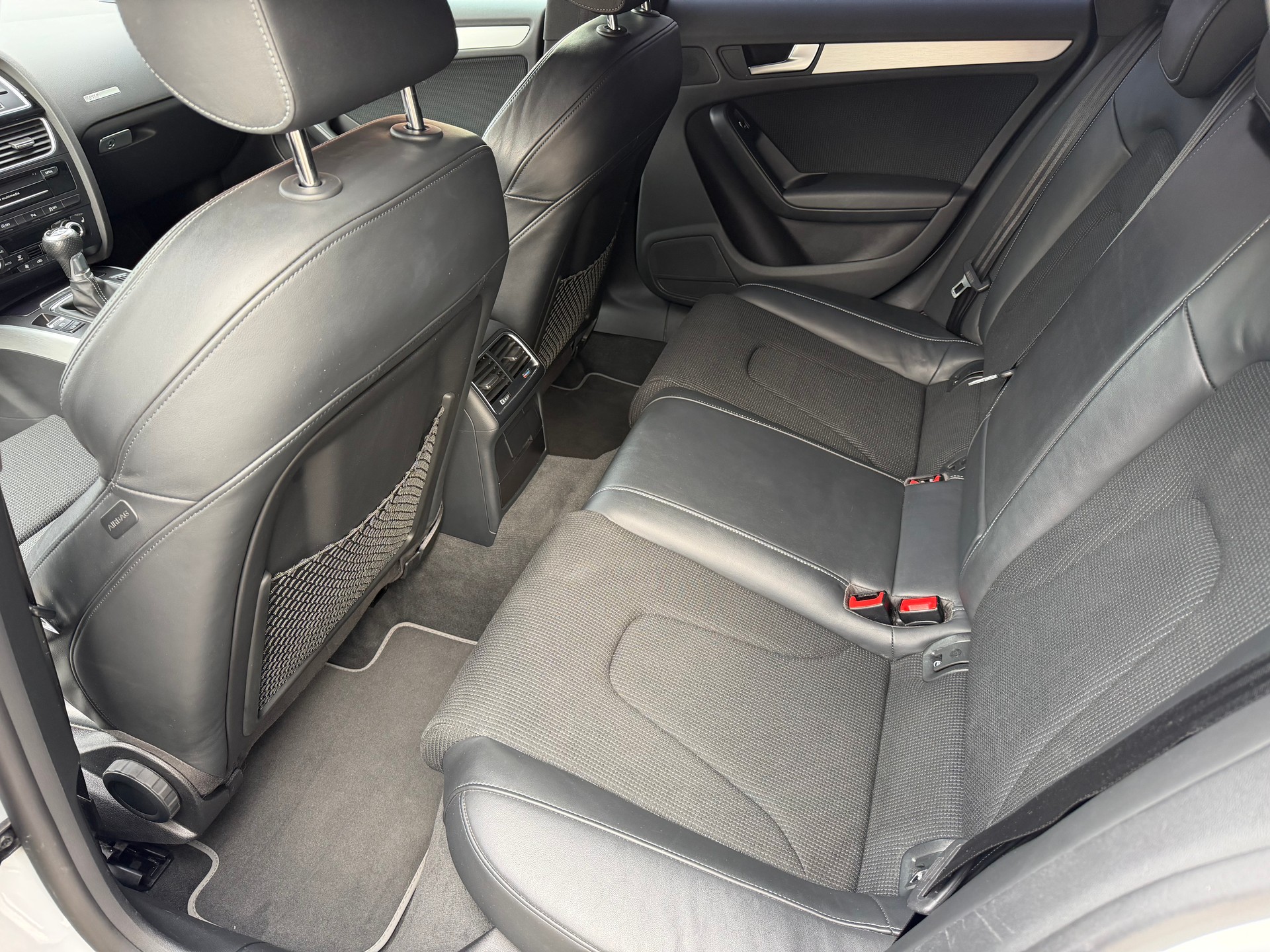 AUDI A5 Sportback 2.0 TDI-image-6