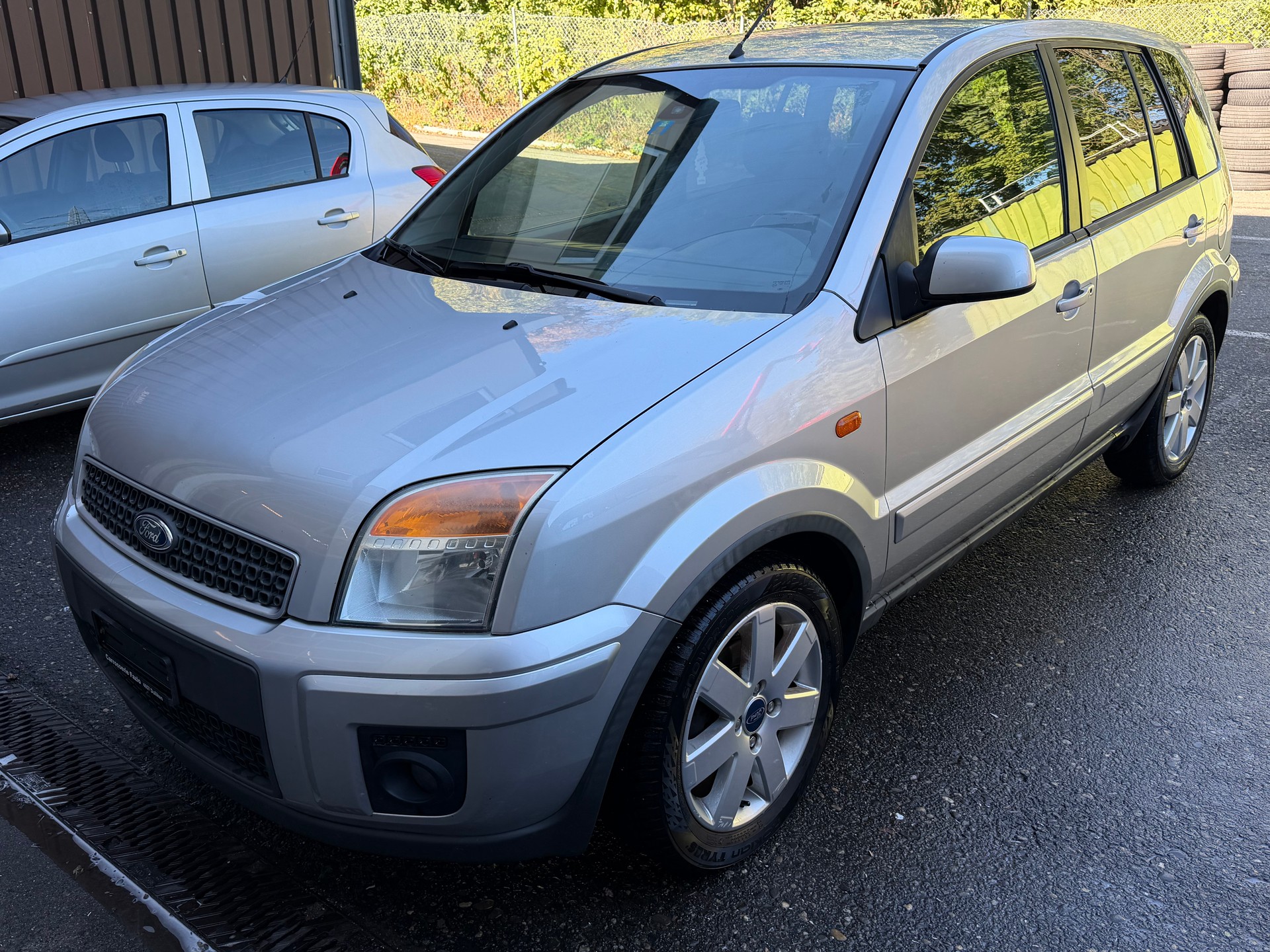 FORD Fusion 1.6 16V Plus-image-1