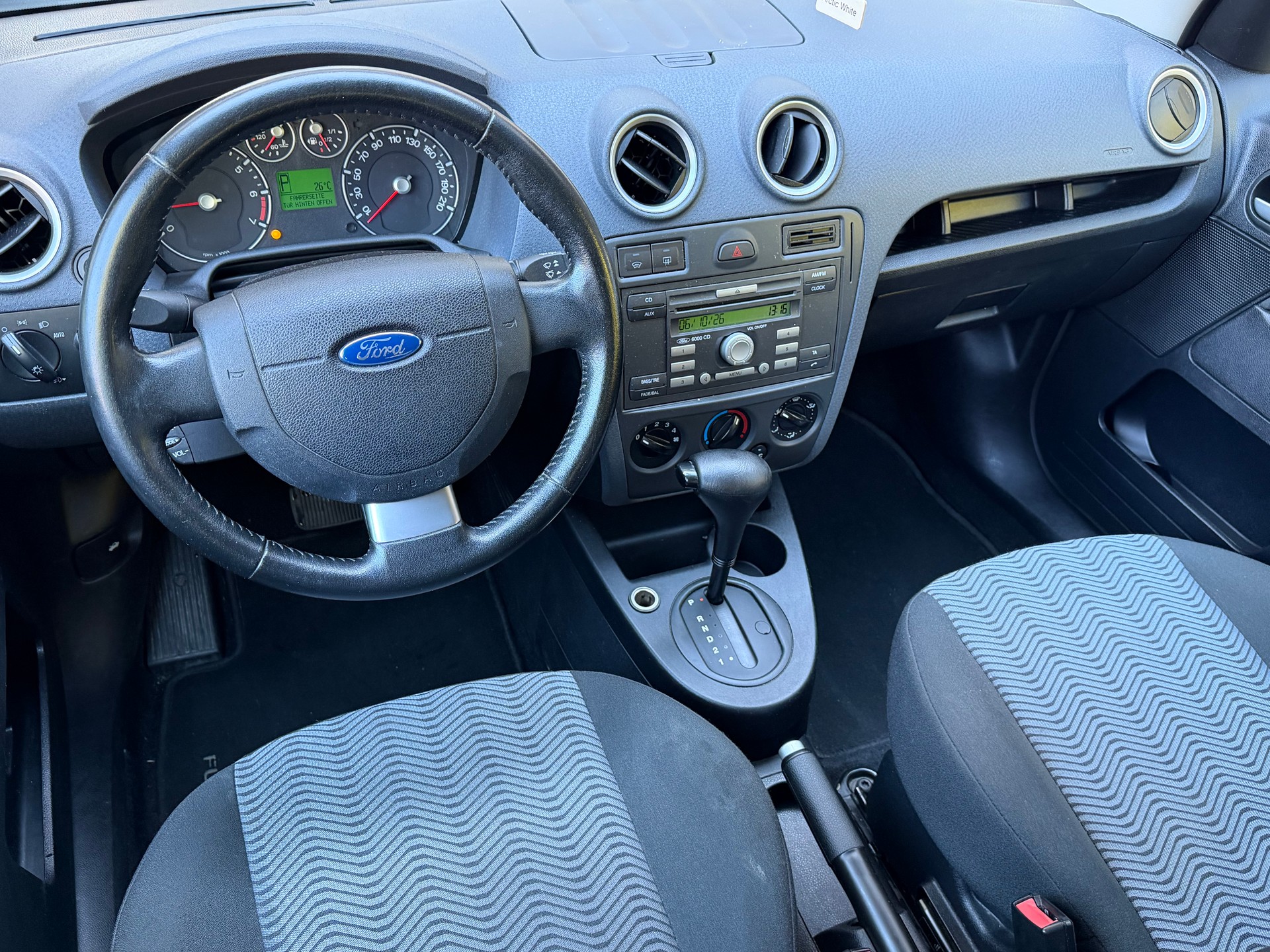 FORD Fusion 1.6 16V Plus-image-6