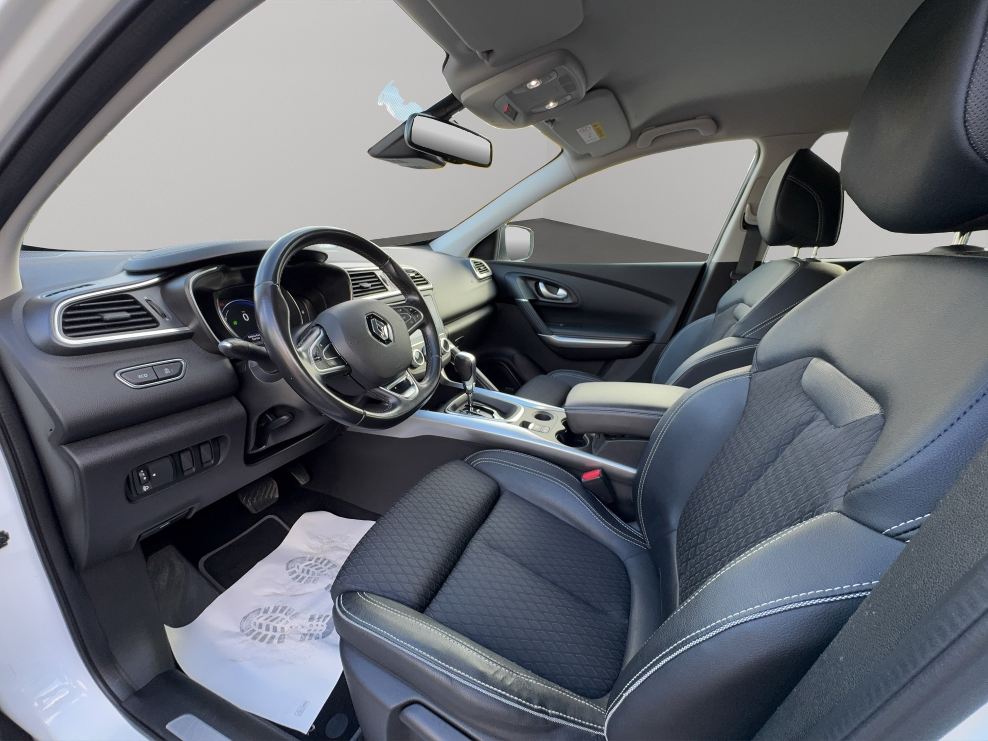 RENAULT Kadjar 1.3 16V Turbo Business EDC-image-9