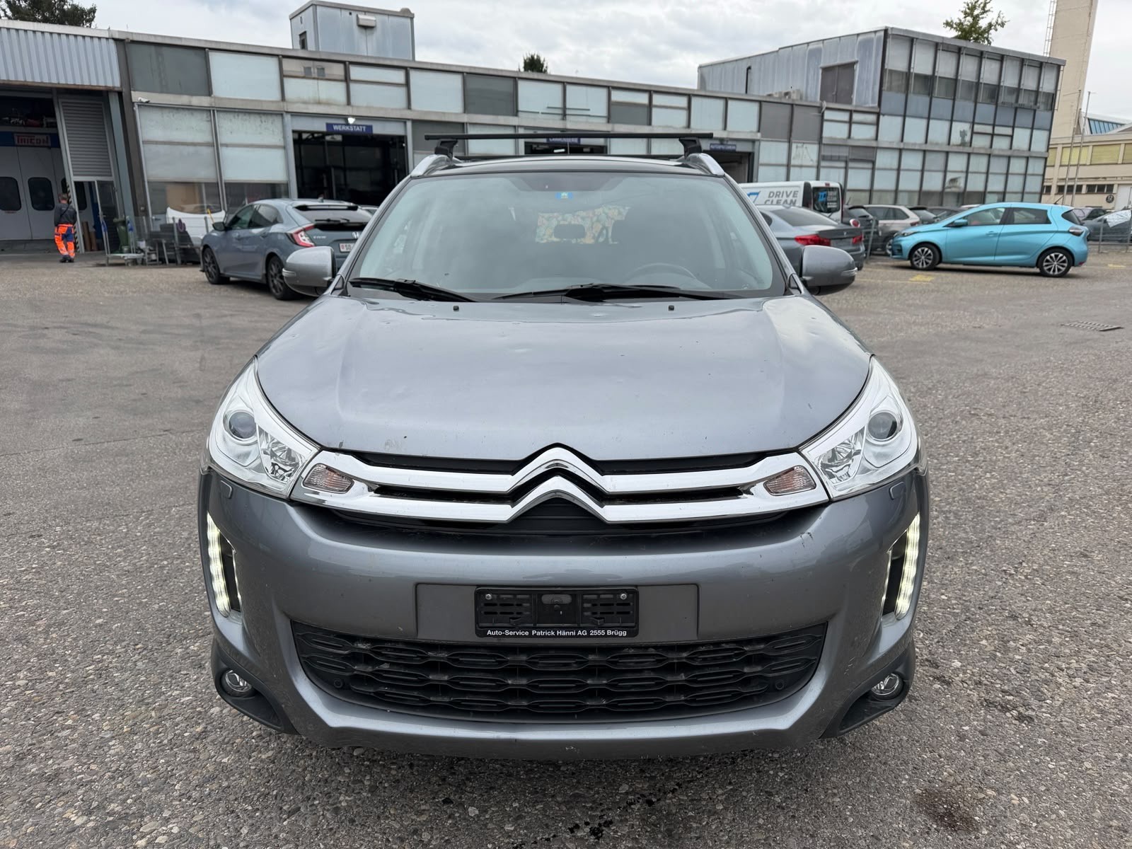 CITROEN C4 Aircross 1.6 HDi Collection 4WD-image-2