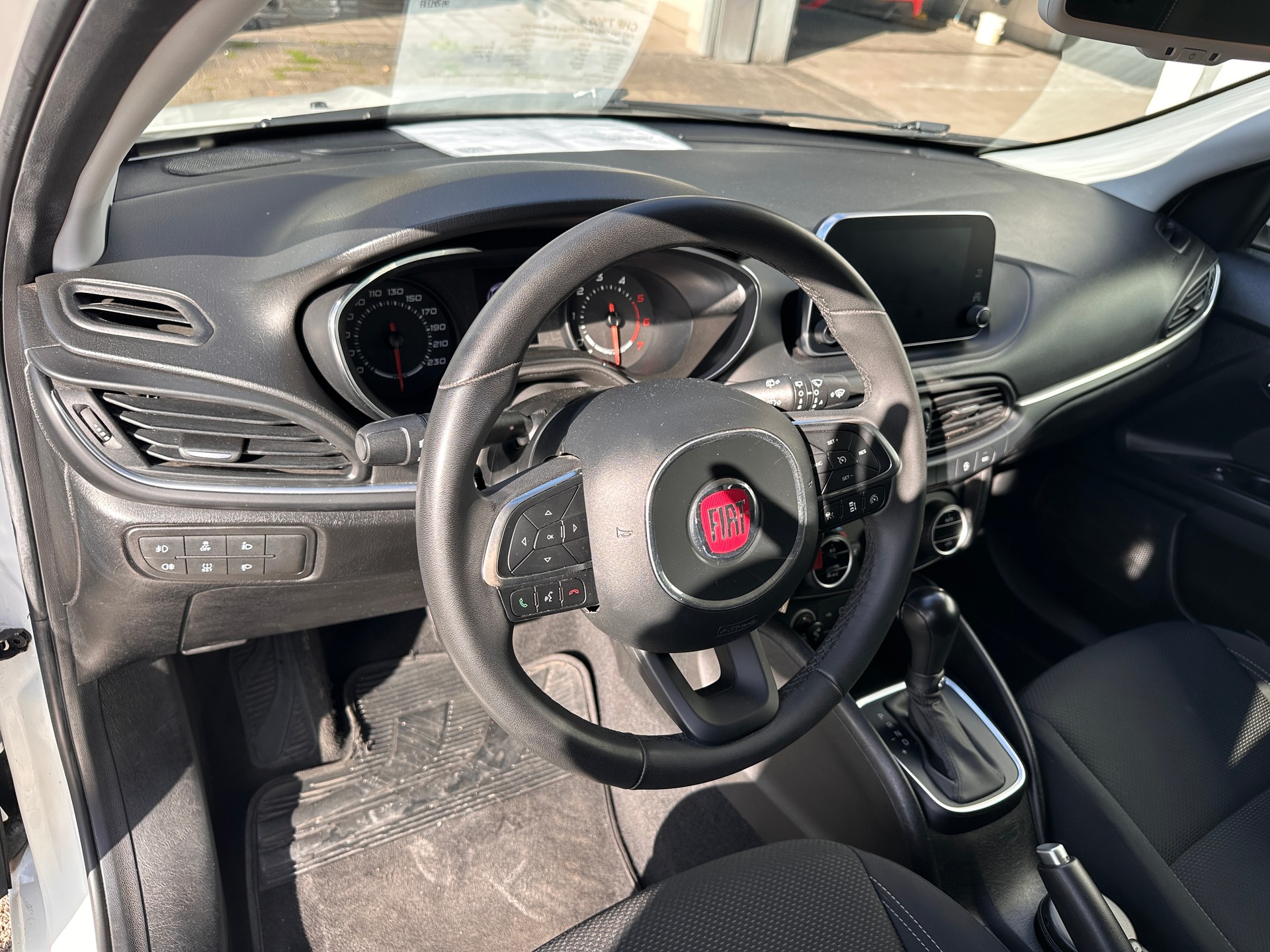 FIAT Tipo 1.6MJ Station Wagon Business DCT-image-9