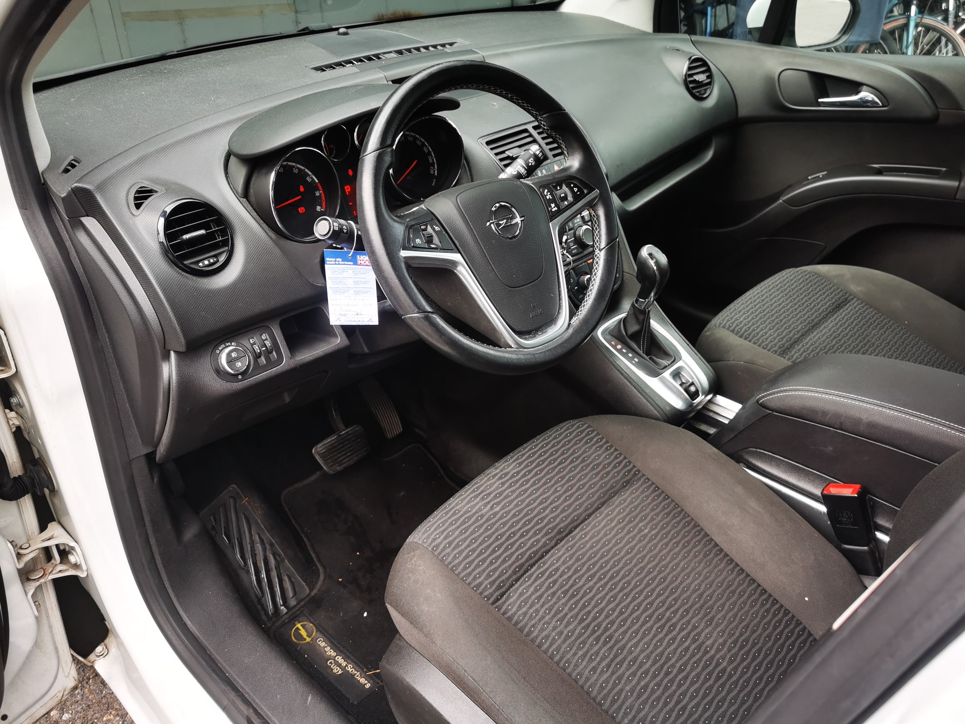 OPEL Meriva 1.4 Turbo Drive Automatic-image-8