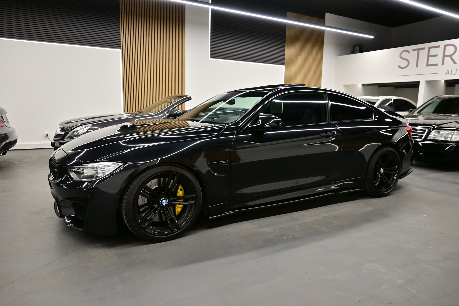 BMW M4 Coupé DKG-image-3
