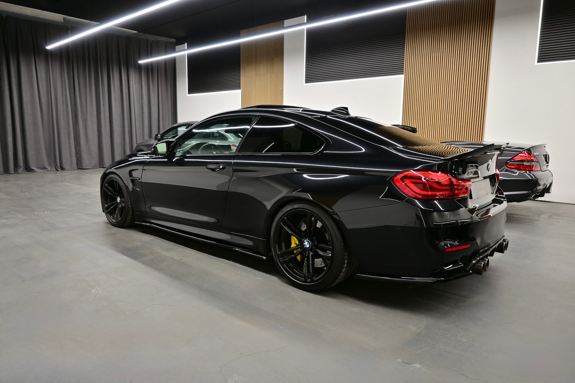 BMW M4 Coupé DKG-image-4