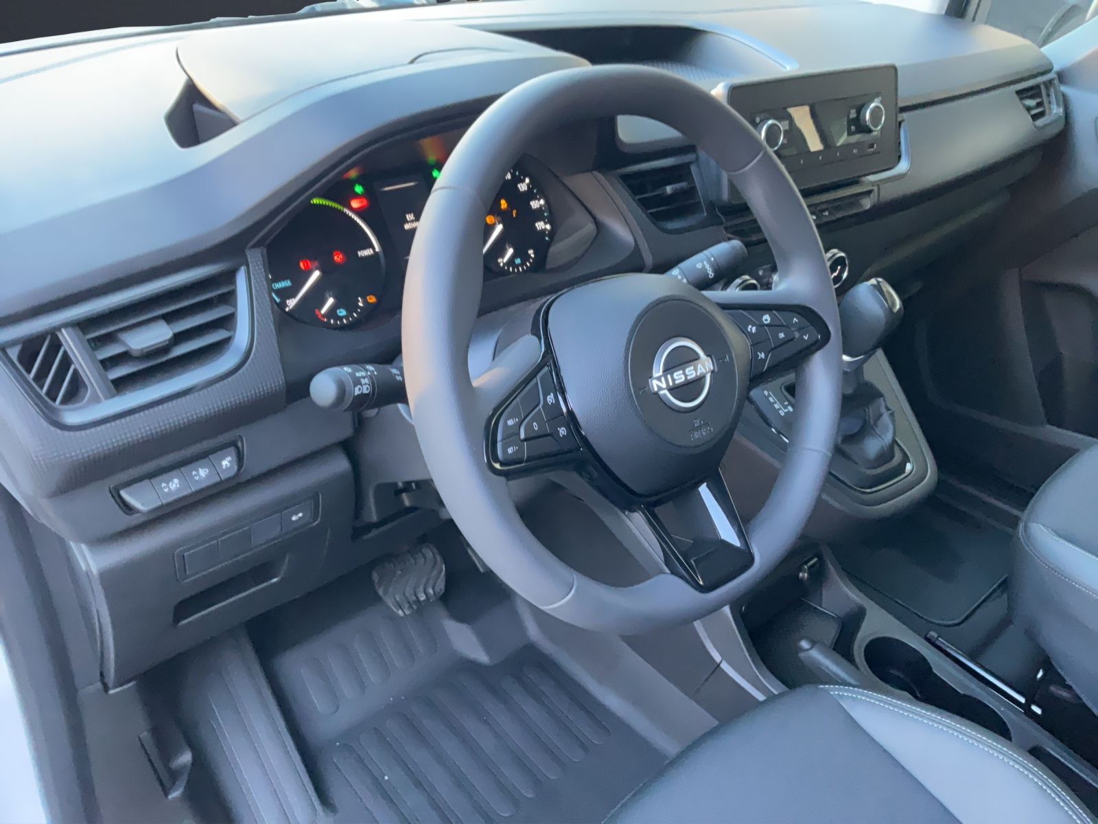 Image NISSAN TOWNSTAR Townstar EV45 kWh 22kW L1 N-Connecta