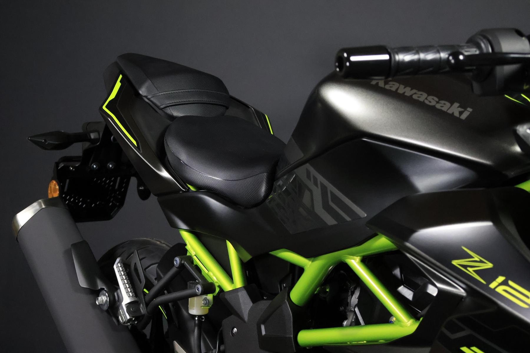 KAWASAKI Z 125-image-5