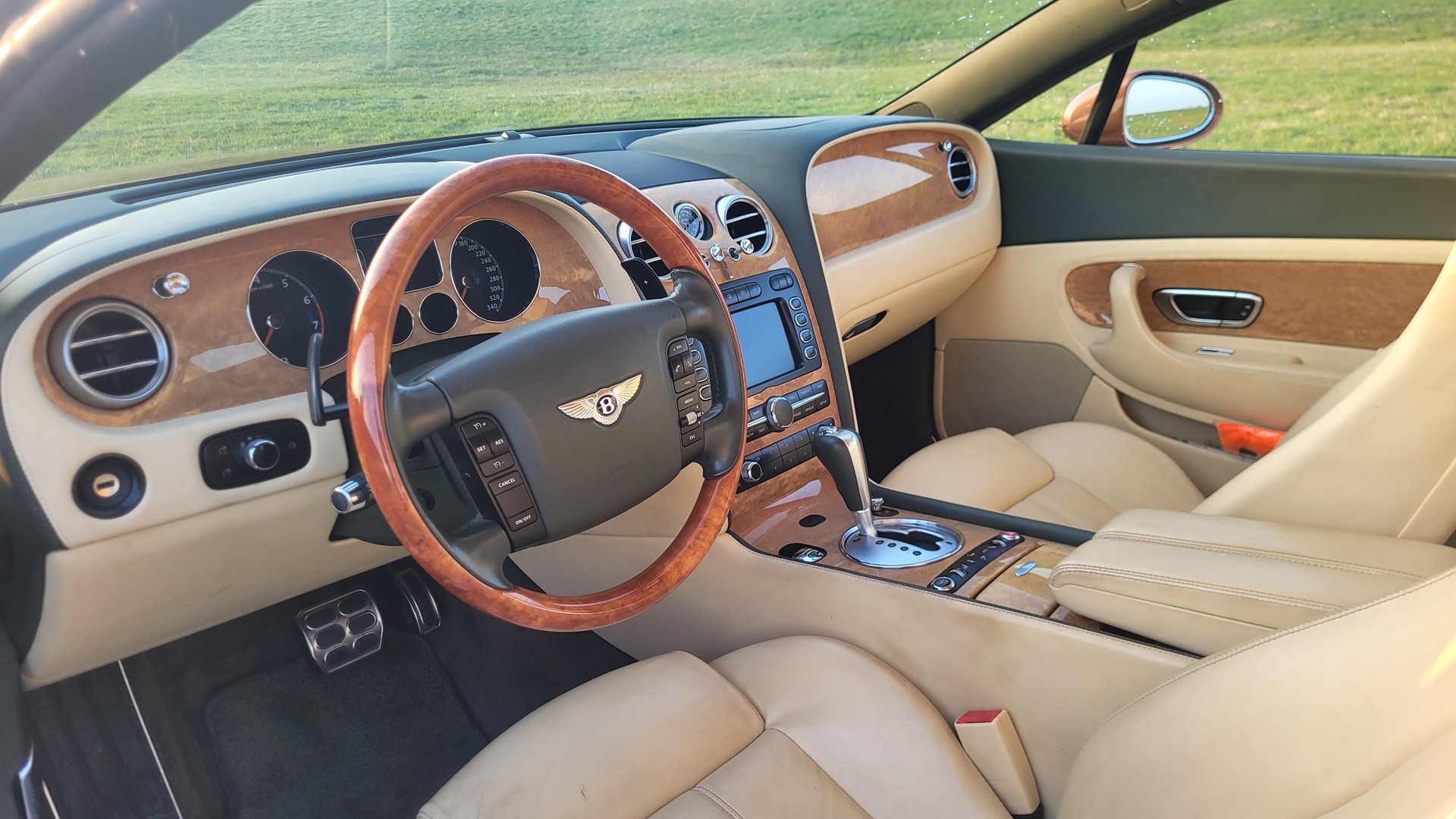 BENTLEY Continental GT 6.0-image-3