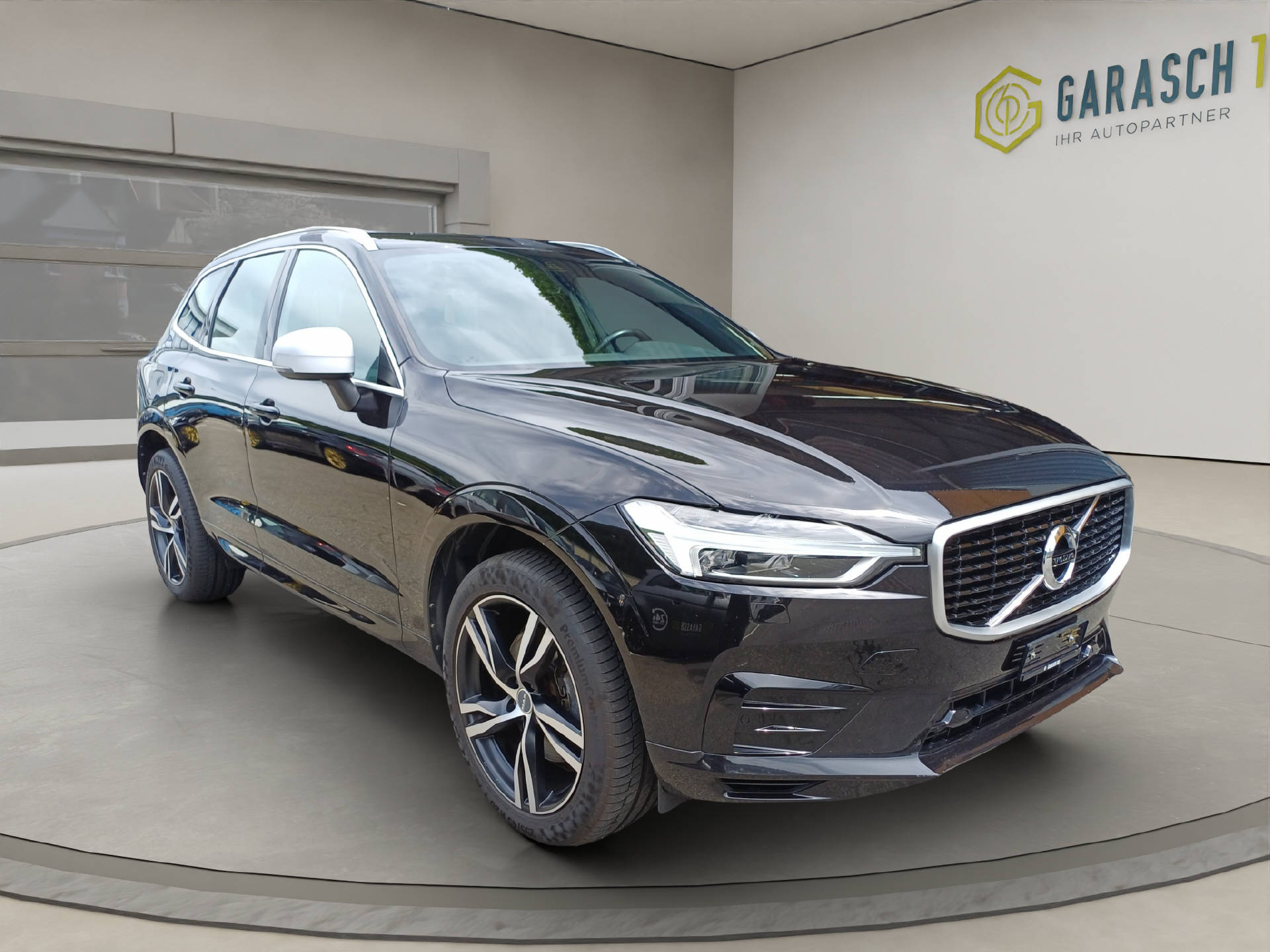 VOLVO XC60 2.0 D4 R-Design AWD-image-6