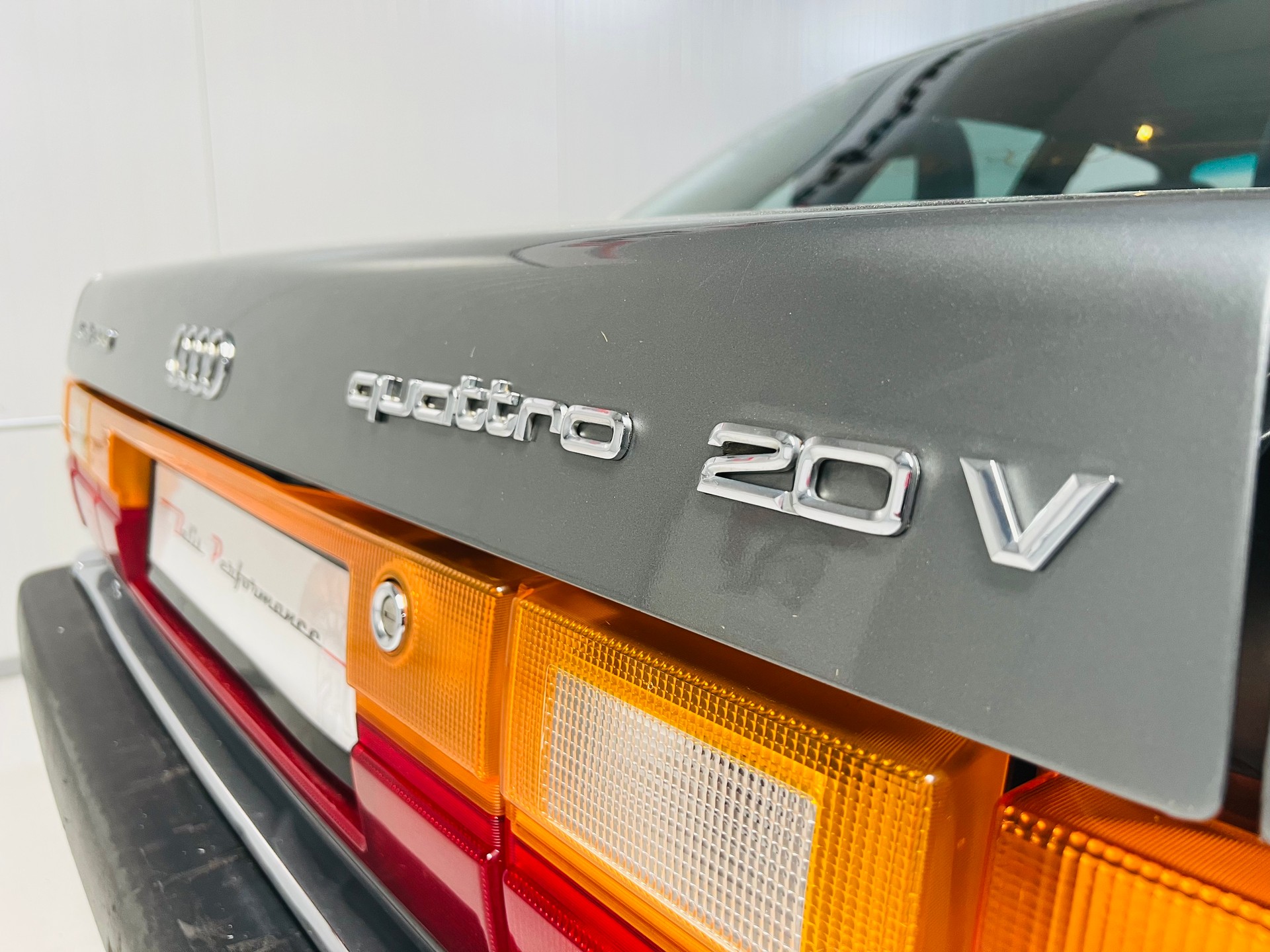 AUDI 20V Turbo RS2-image-14