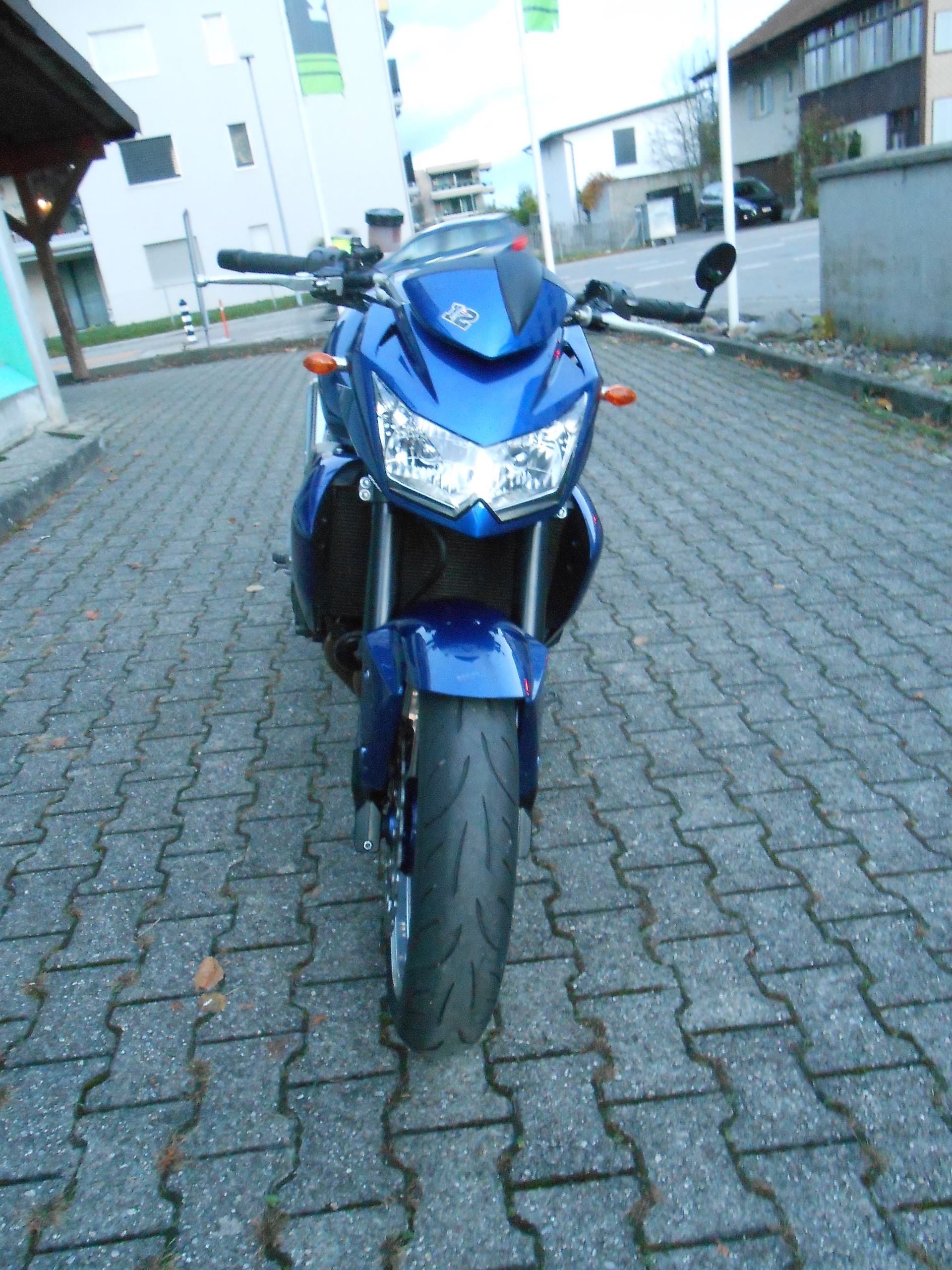 KAWASAKI Z 750-image-1
