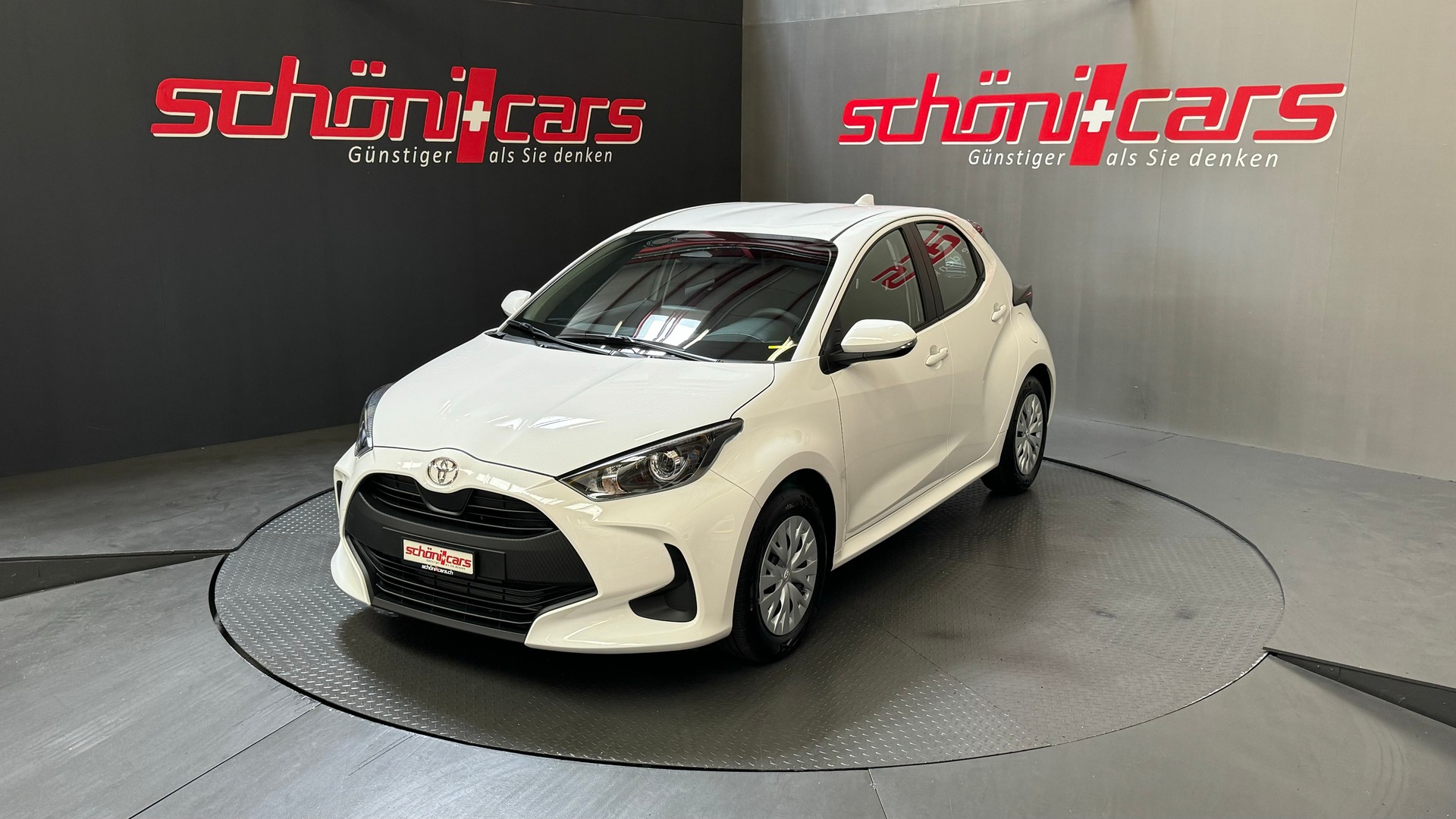 TOYOTA NEW Yaris 1.5 Comfort e-CVT-image-1