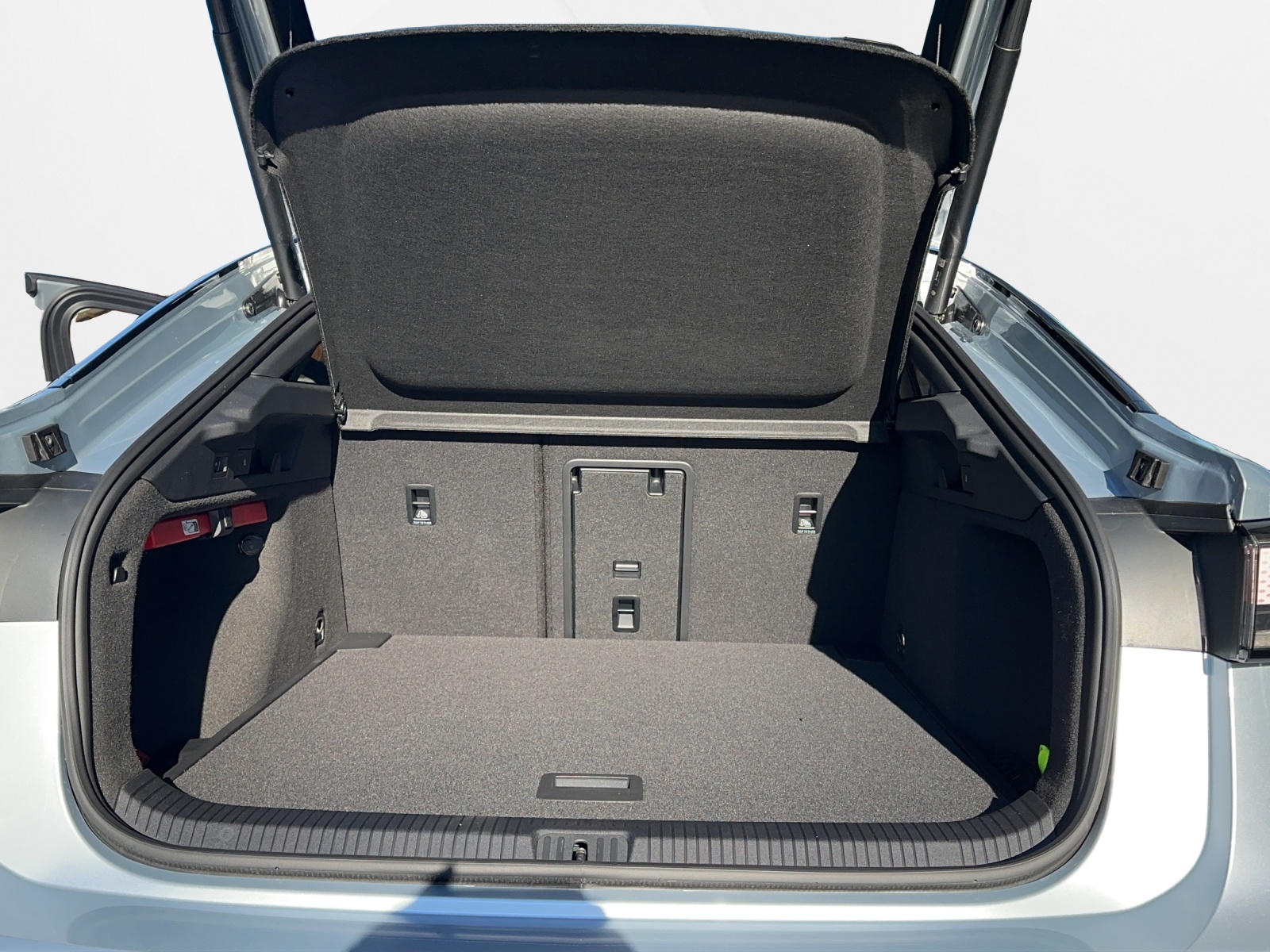 VW ID.7 Pro 77 kWh Pro-image-13