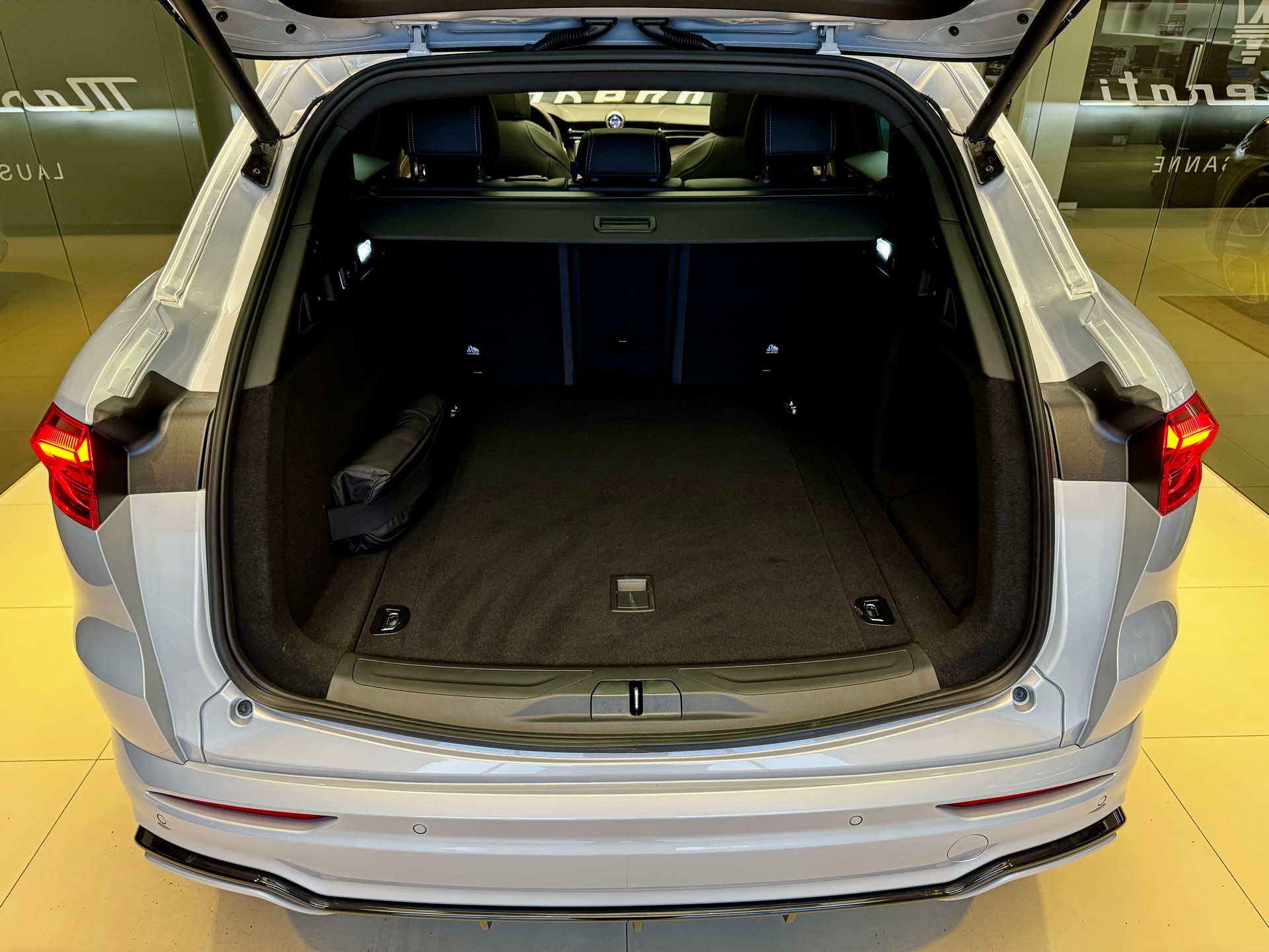 MASERATI Grecale Folgore 105kWh-image-9