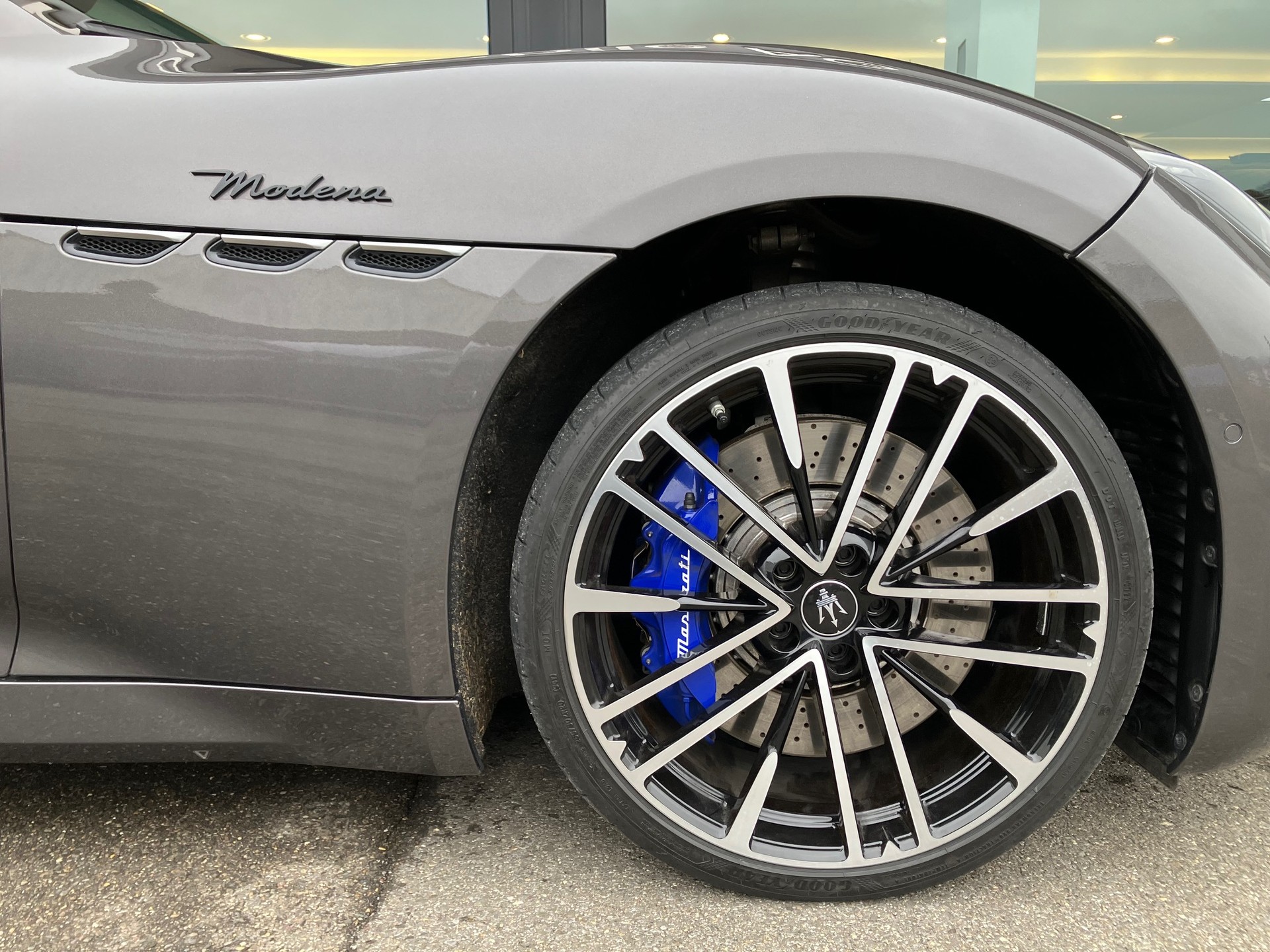 MASERATI GranTurismo Modena Automatica-image-11