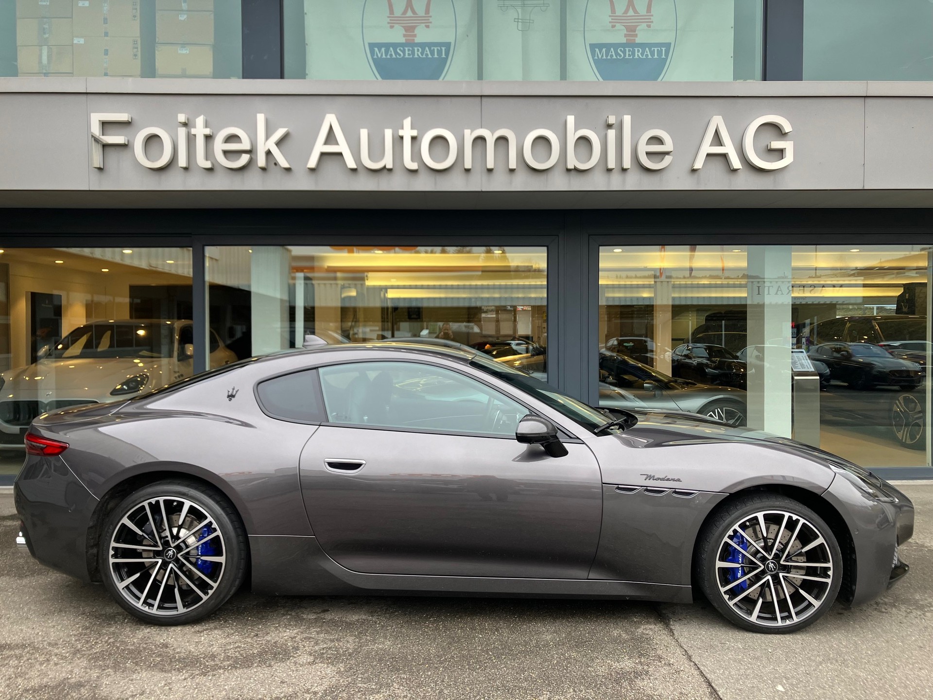 MASERATI GranTurismo Modena Automatica-image-0
