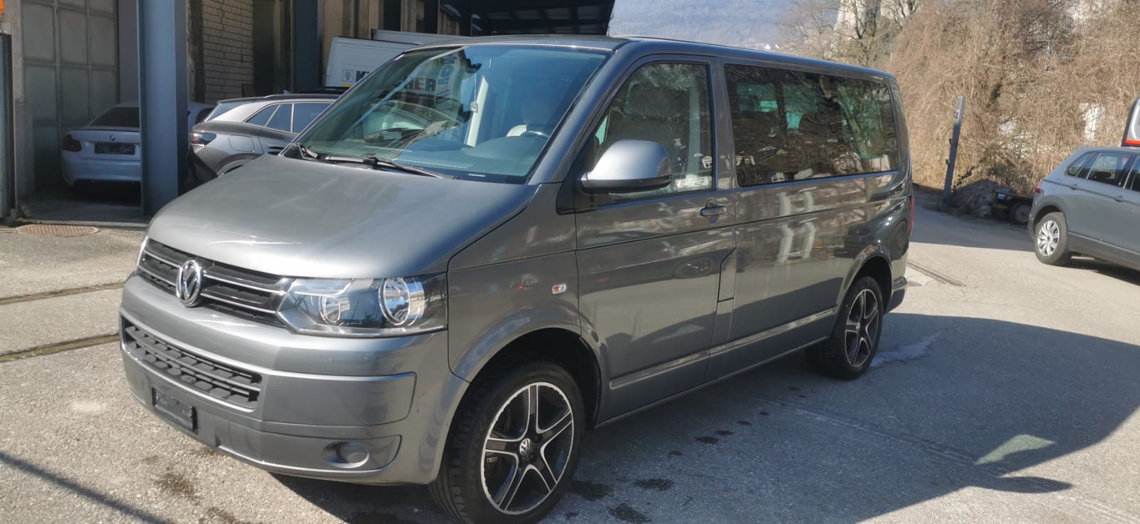 VW T5 Multivan 2.0 Bi-TDI CR Highline 4Motion DSG-image-1