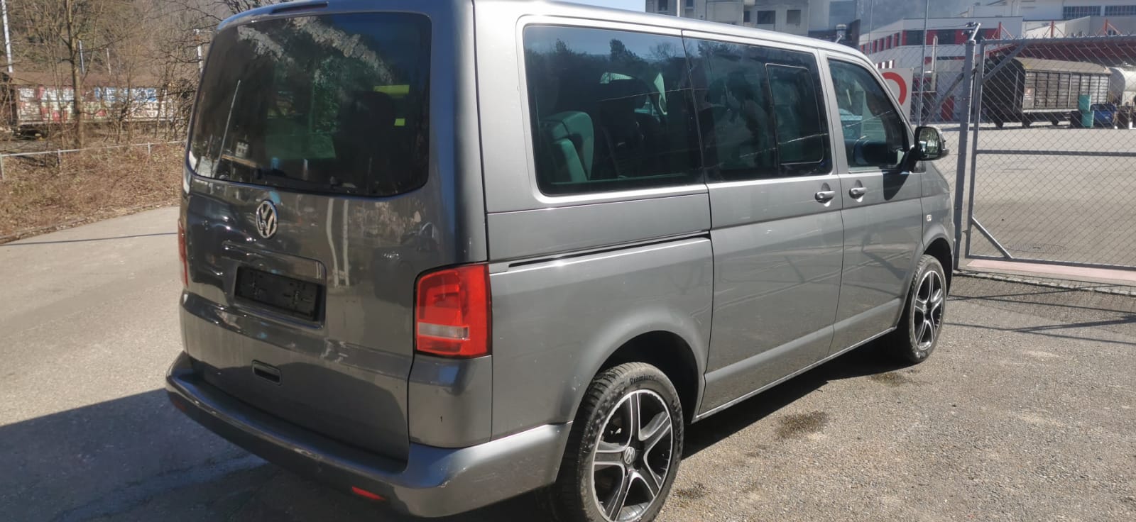 VW T5 Multivan 2.0 Bi-TDI CR Highline 4Motion DSG-image-2