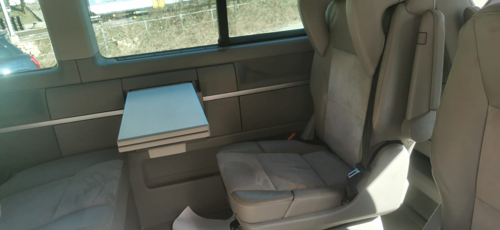 VW T5 Multivan 2.0 Bi-TDI CR Highline 4Motion DSG-image-9