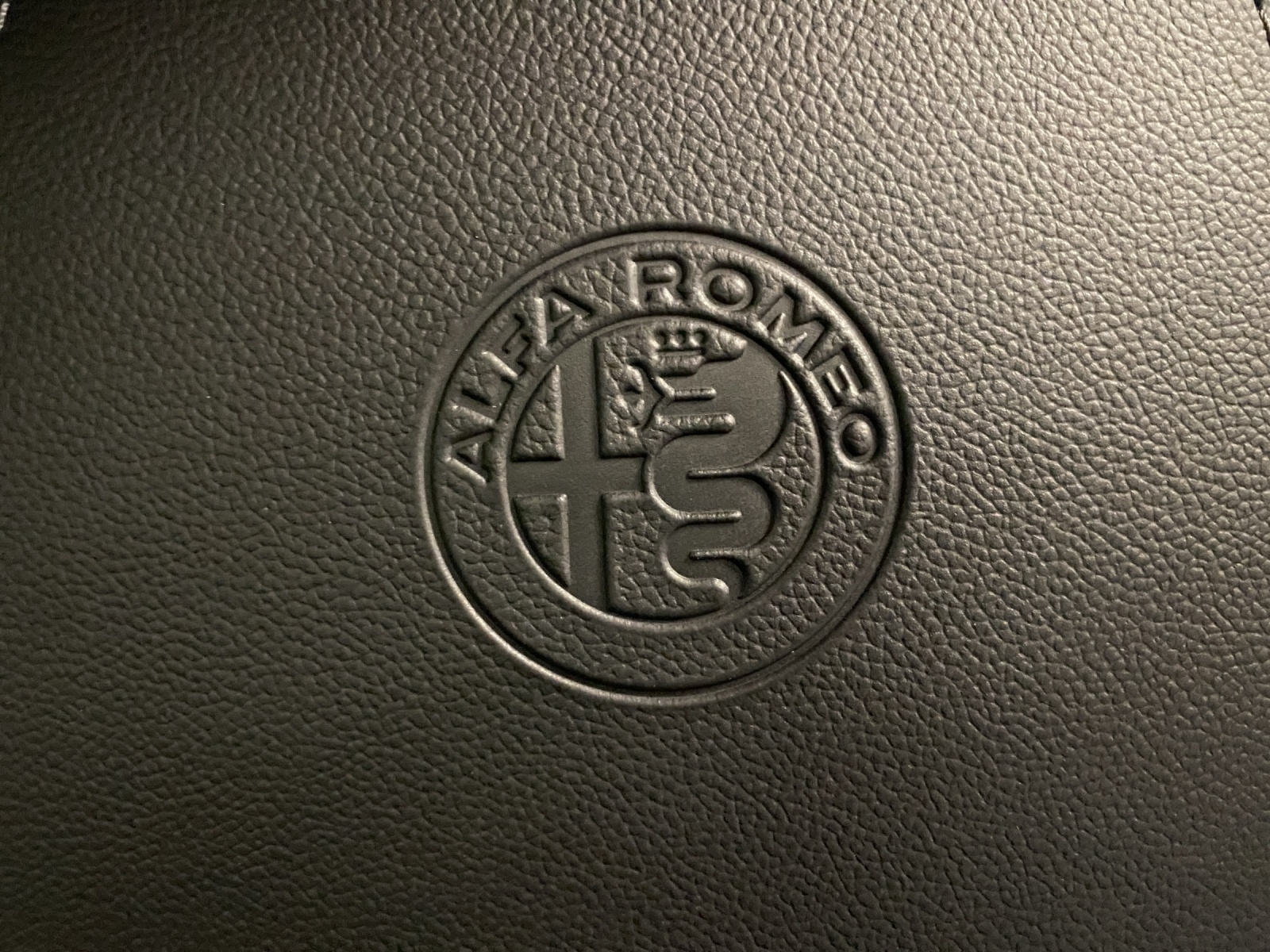 ALFA ROMEO Giulia 2.0 Q4 Veloce-image-11