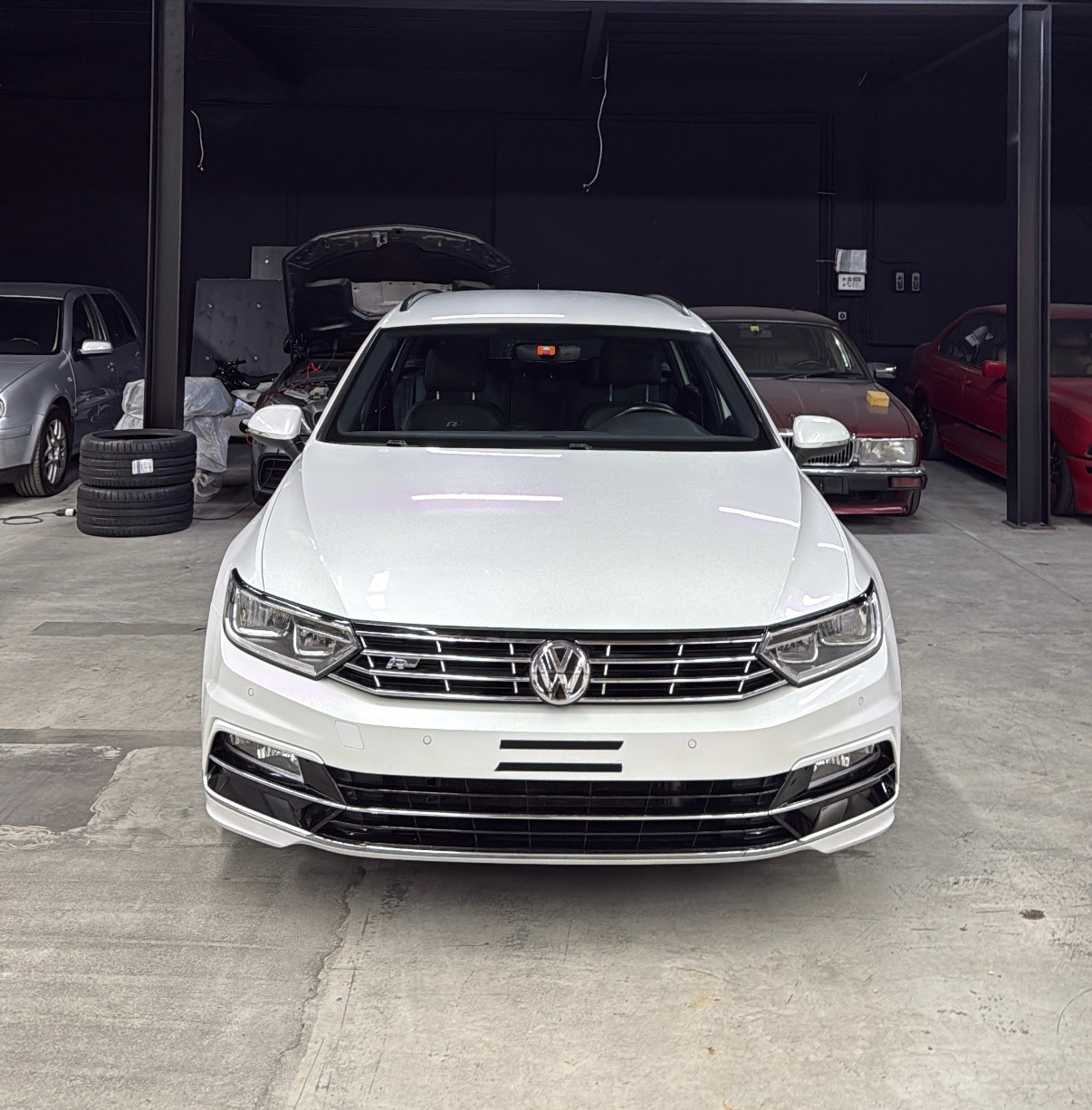 VW Passat Variant 1.4 TSI R Line "Digital Tacho" (Frisch ab MFK & Service)-image-1
