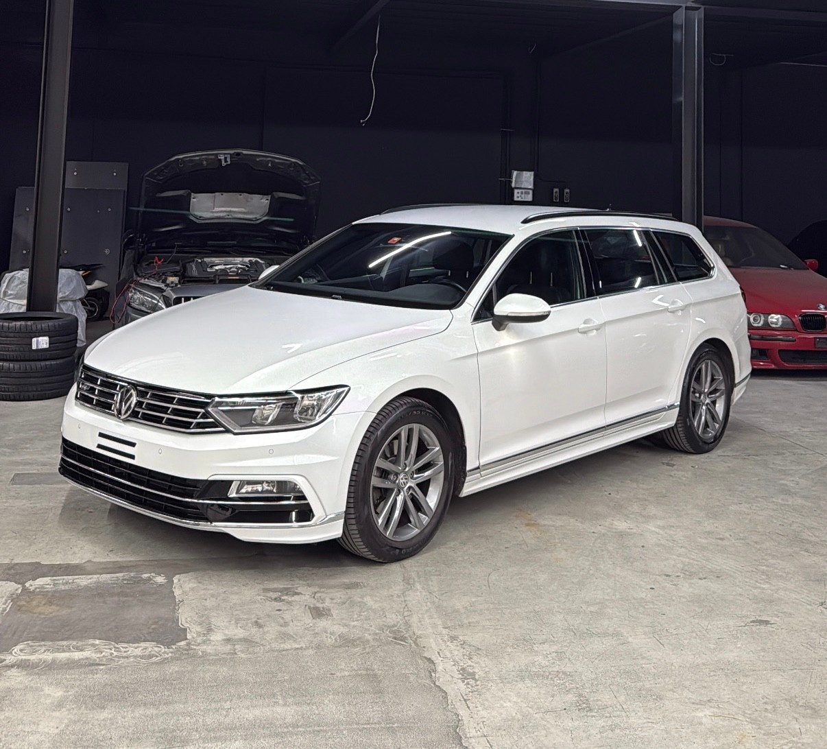 VW Passat Variant 1.4 TSI R Line "Digital Tacho" (Frisch ab MFK & Service)