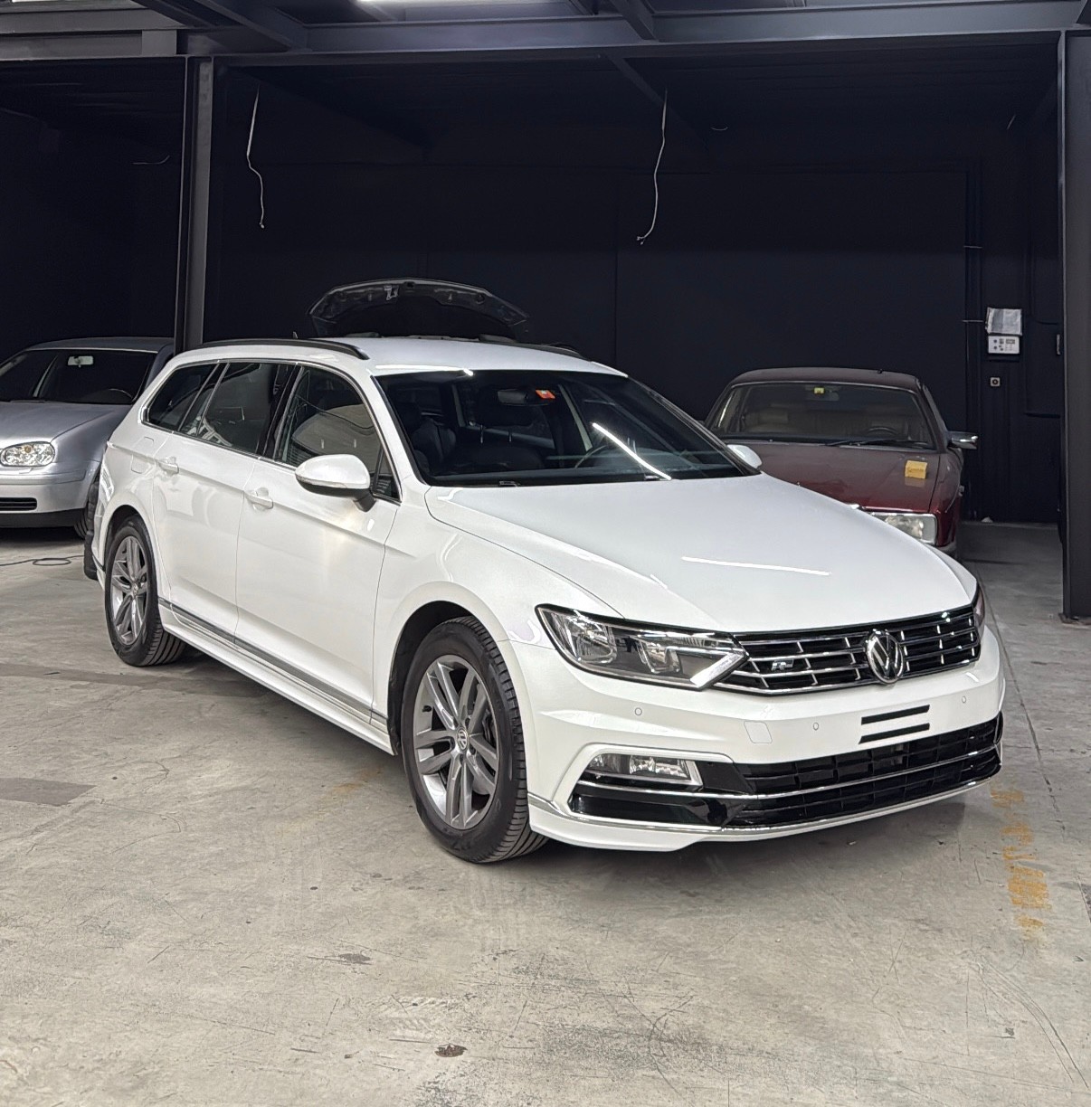 VW Passat Variant 1.4 TSI R Line "Digital Tacho" (Frisch ab MFK & Service)-image-2