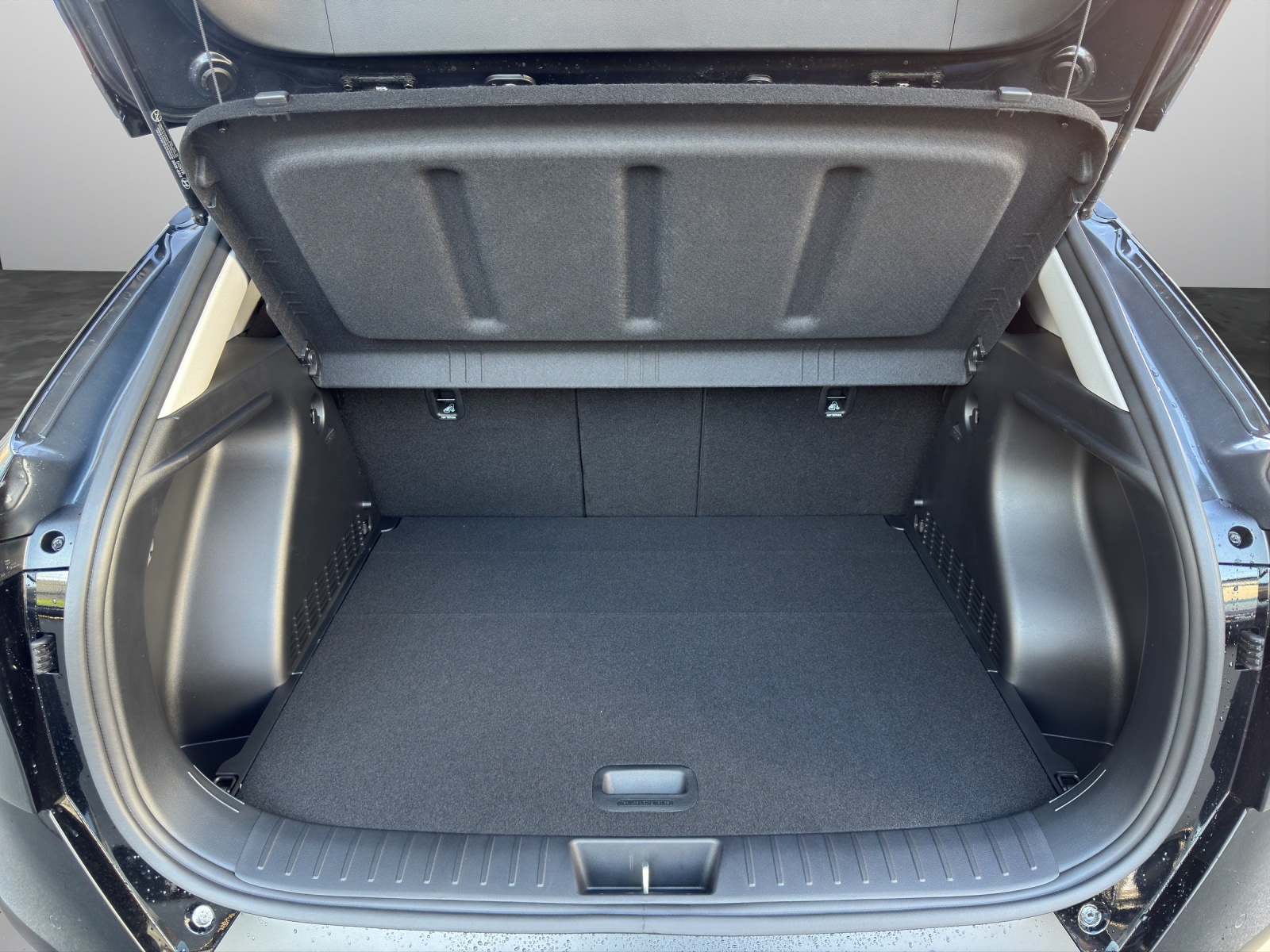 HYUNDAI Kona 1.6 T-GDi Amplia 4WD MY25-image-14