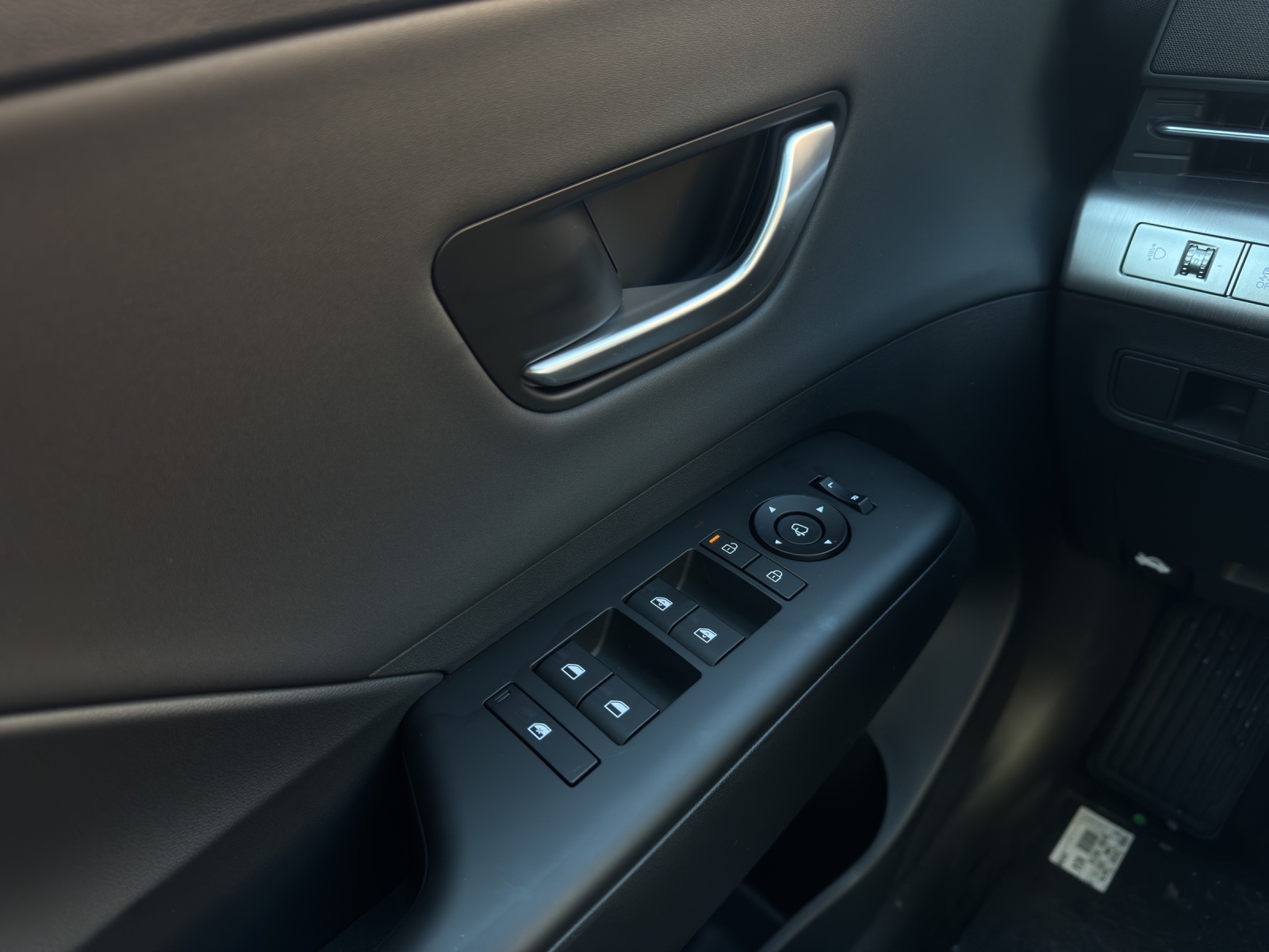 HYUNDAI Kona 1.6 T-GDi Amplia 4WD MY25-image-12