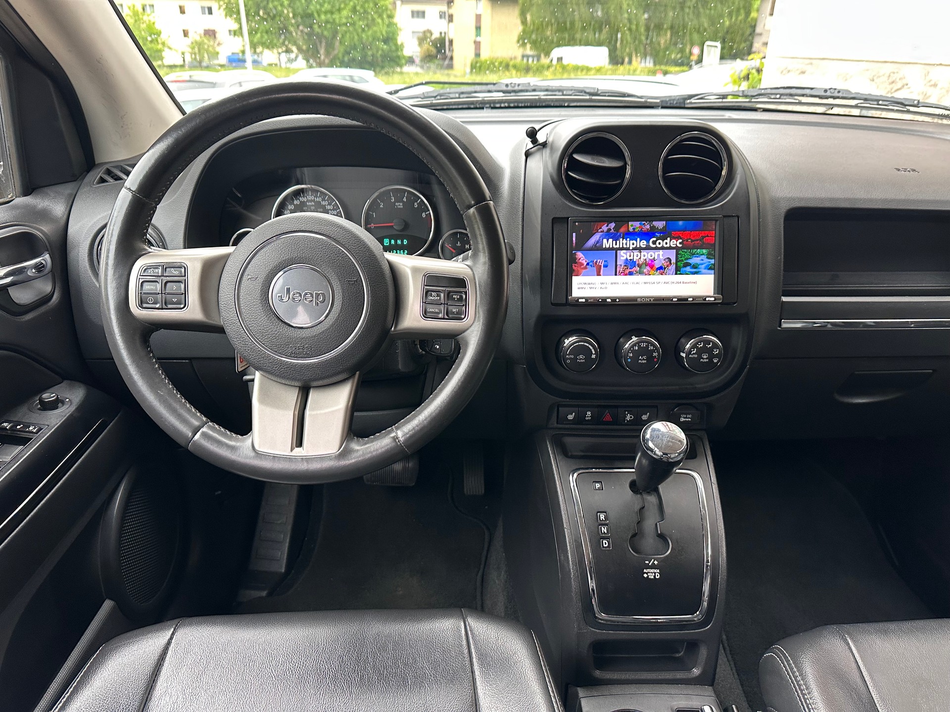 JEEP Compass 2.4 Limited CVT-image-6