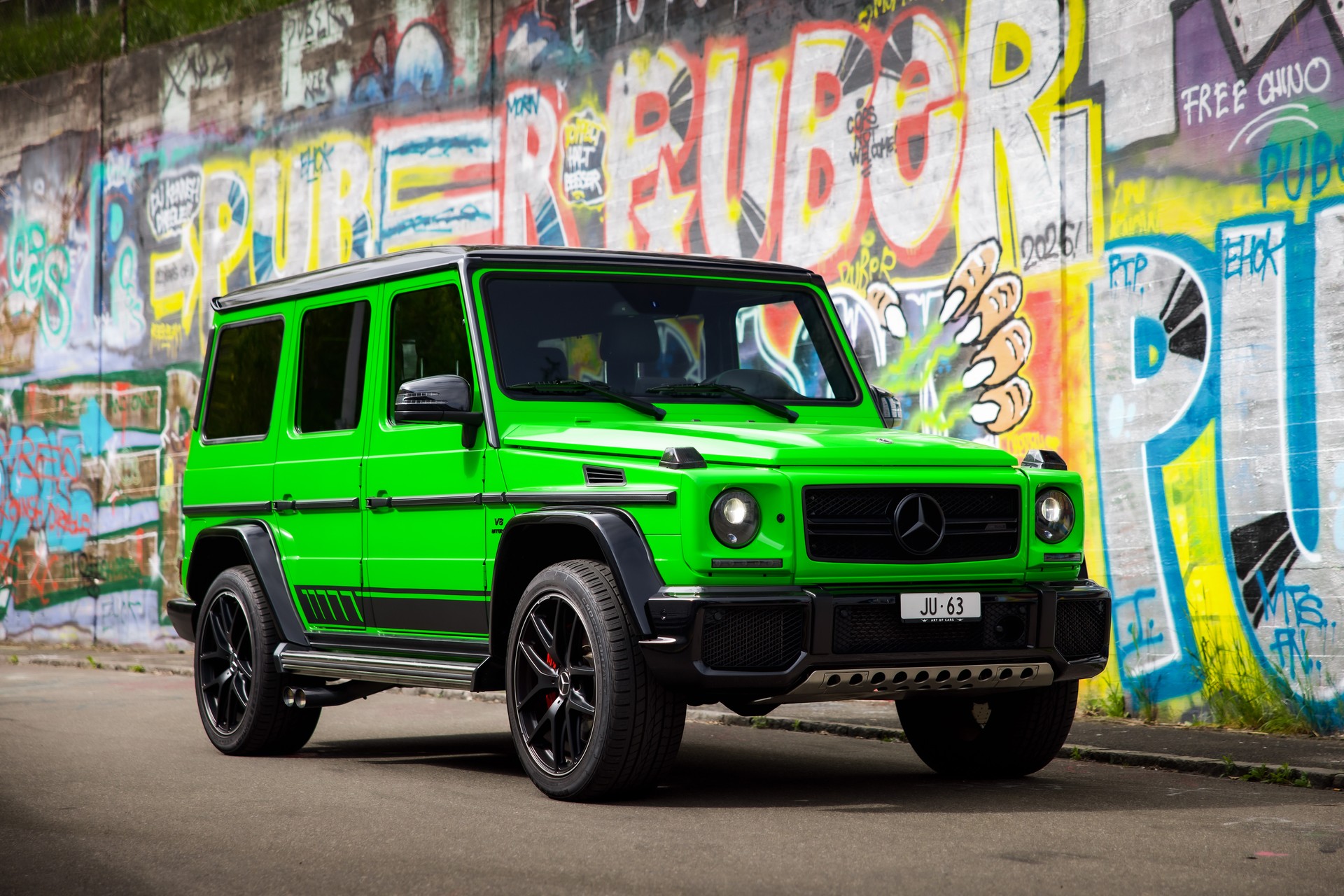 MERCEDES-BENZ G 63 AMG Exclusive Edition Speedsh. Plus 7G-Tronic CRAZY COLOR EDITION alien green-image-0