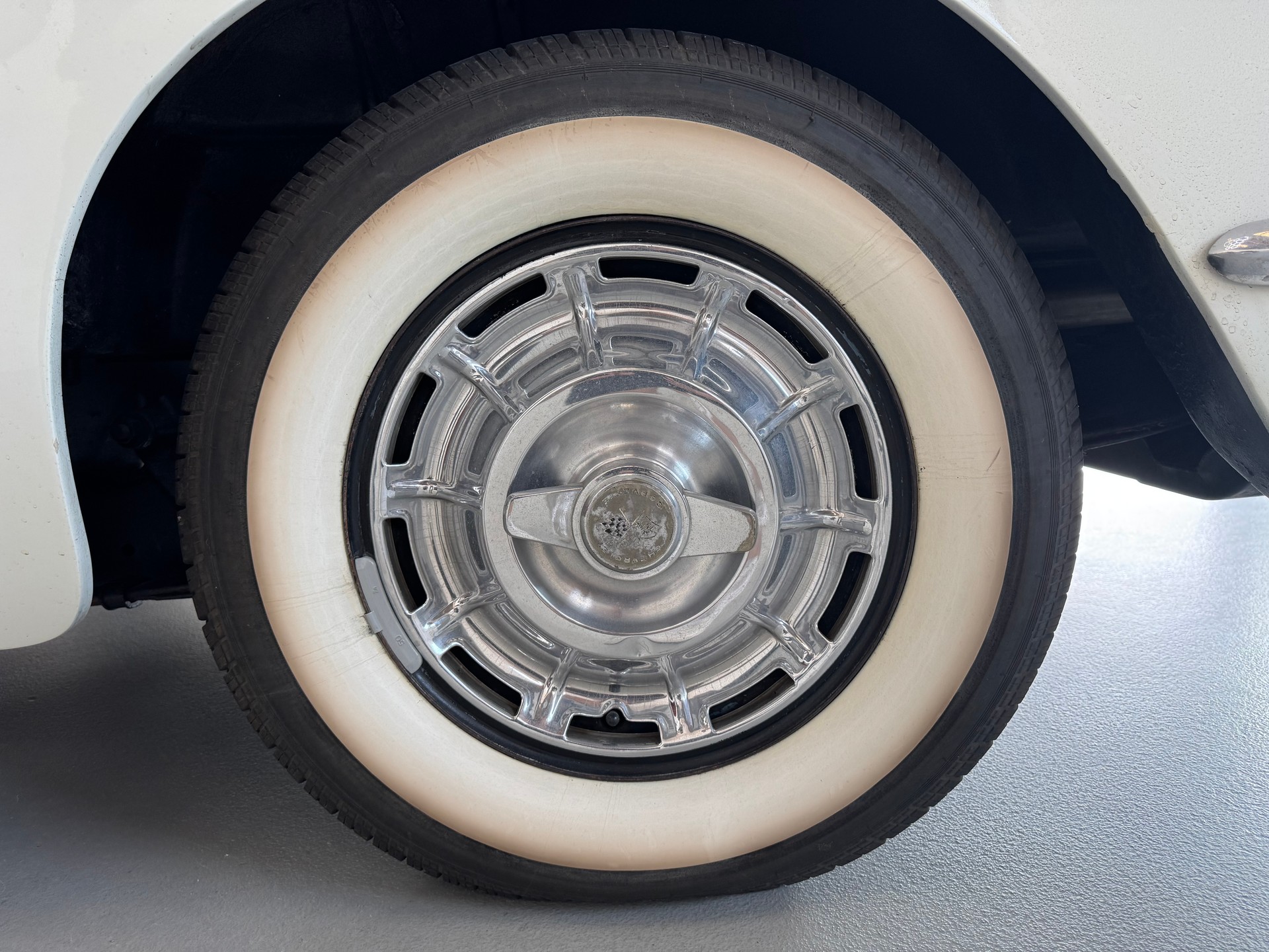 CHEVROLET CORVETTE C1-image-9