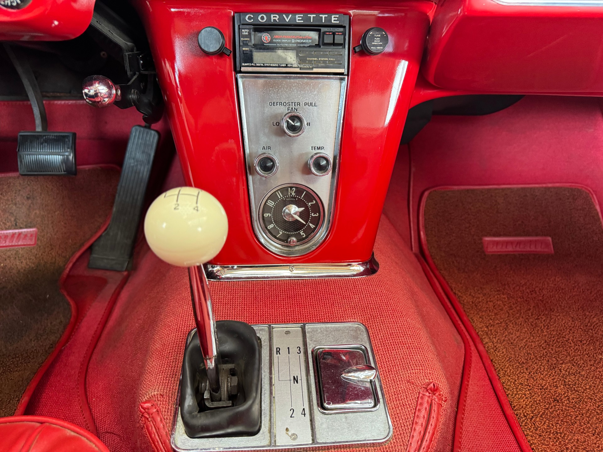 CHEVROLET CORVETTE C1-image-16