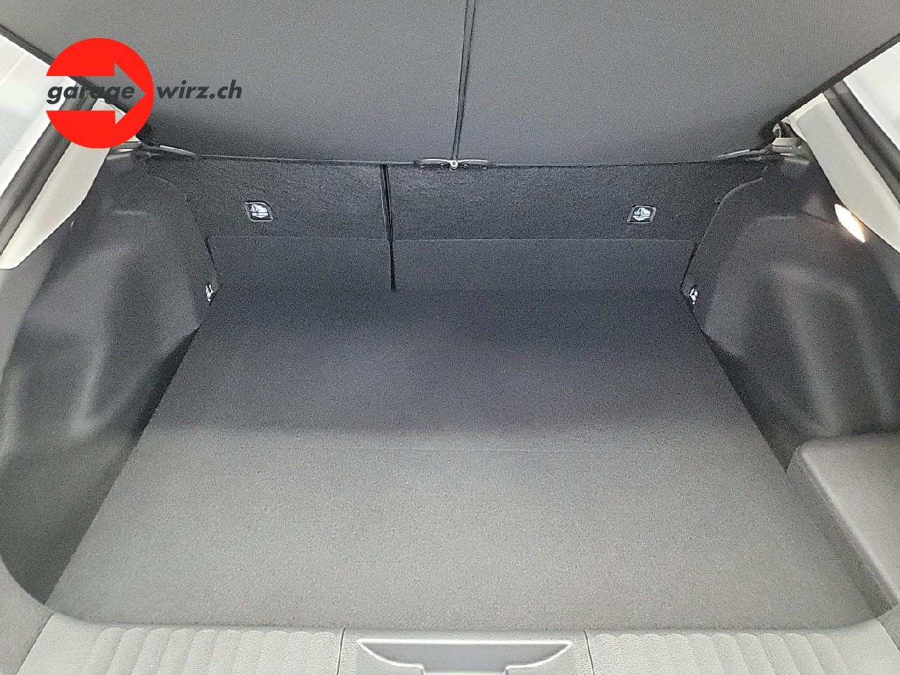 TOYOTA Prius 2.0 Plug-In-Hybrid Premium-image-4