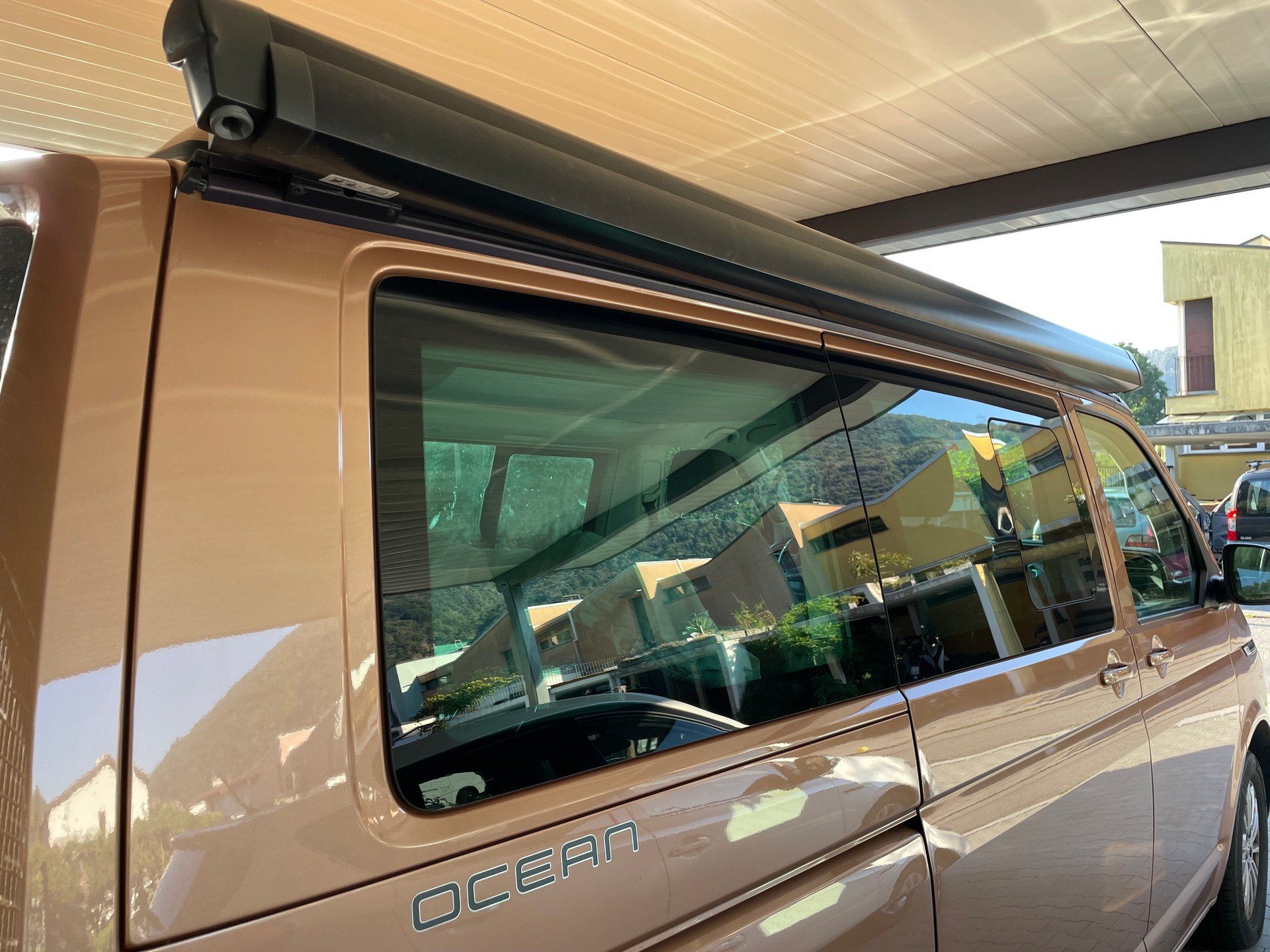 VW T6.1 California 2.0 TDI Ocean Edition Liberty DSG-image-8