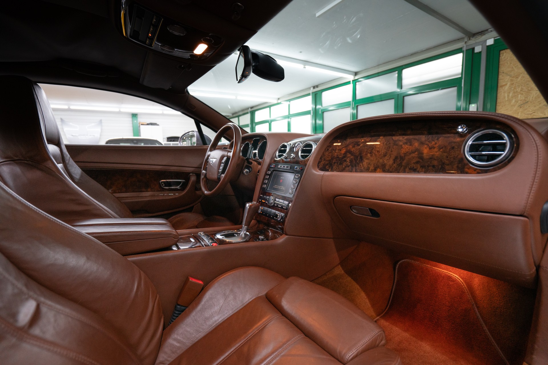 BENTLEY Continental GT 6.0-image-14