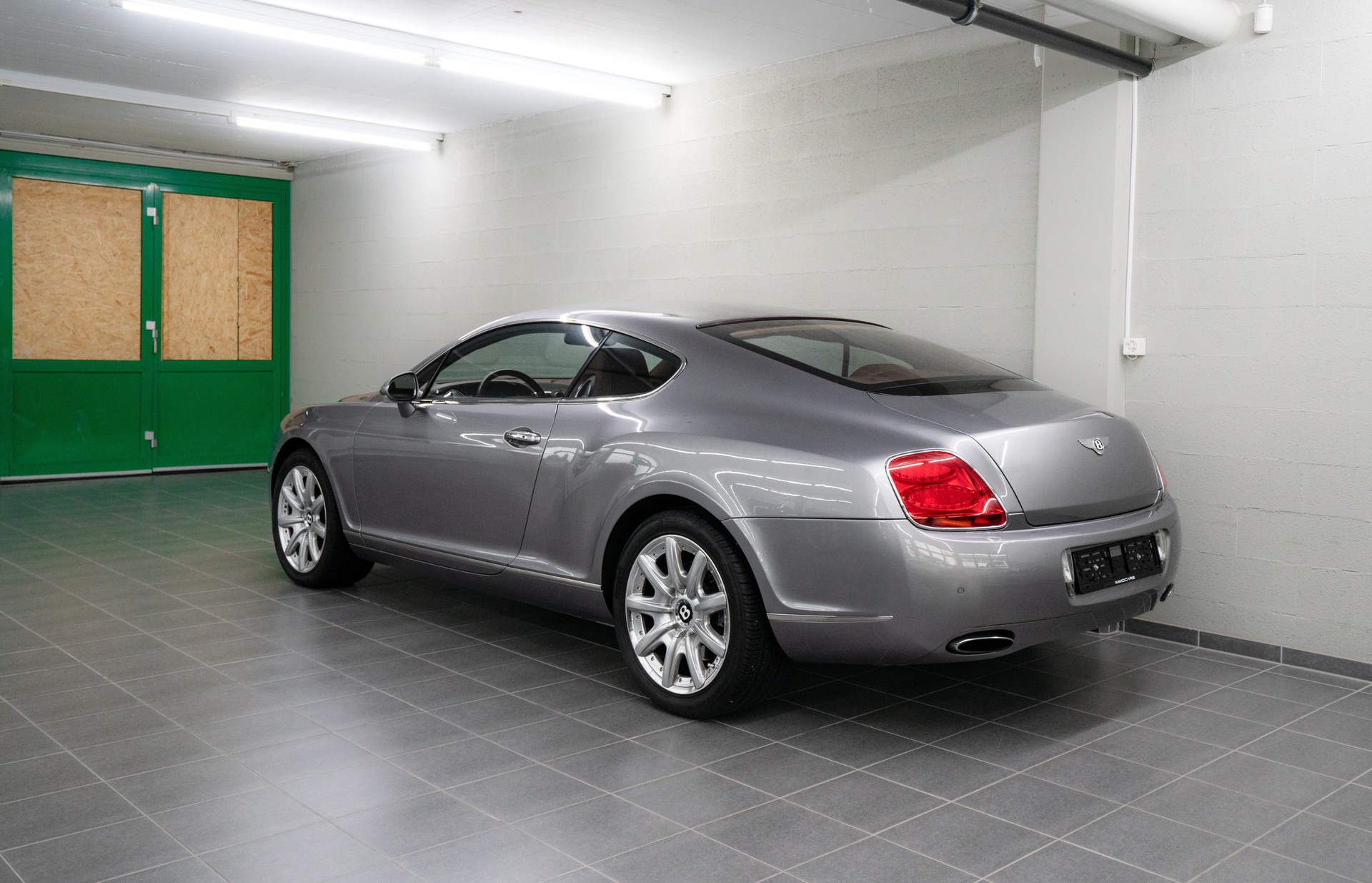 BENTLEY Continental GT 6.0-image-4