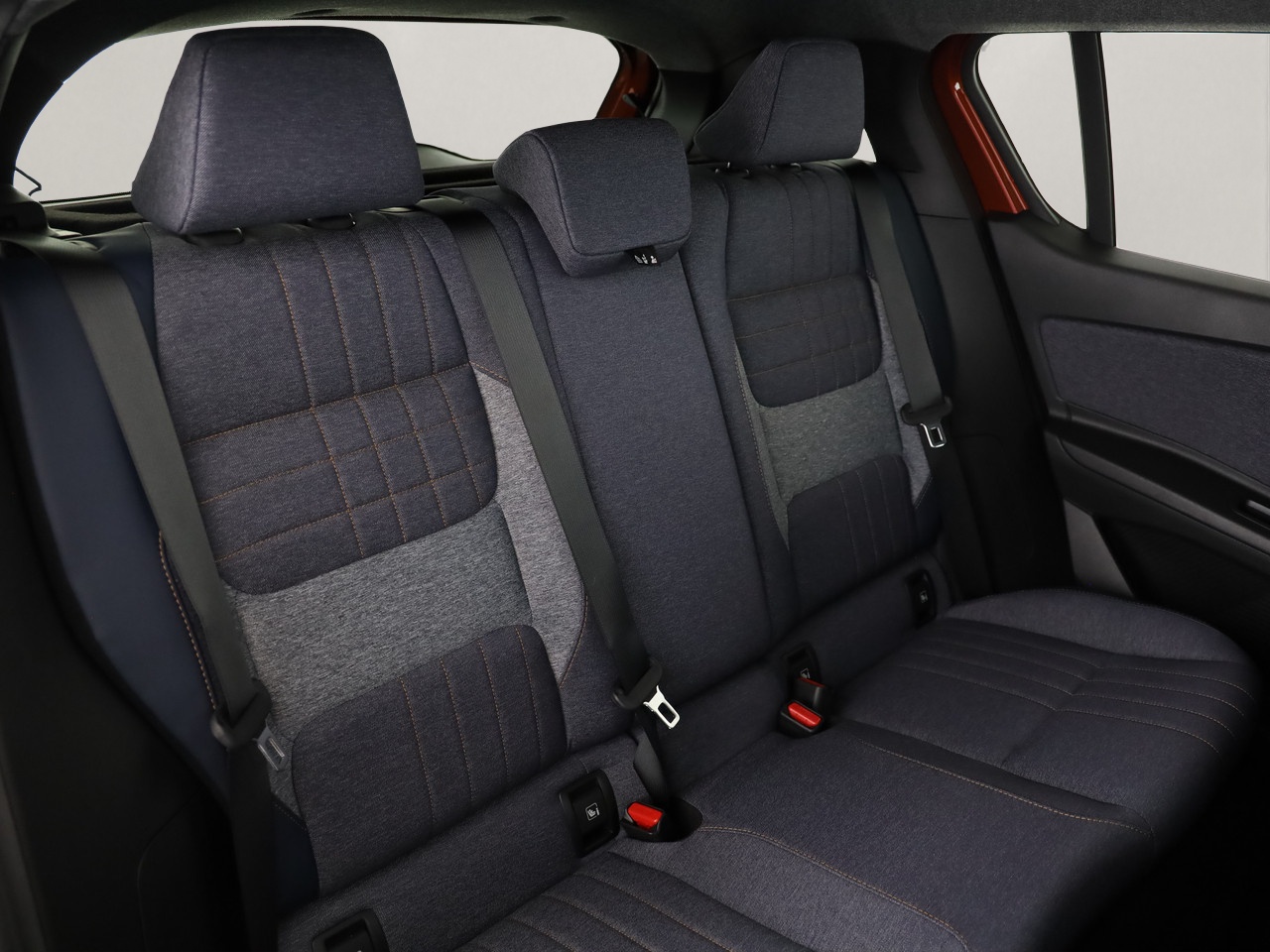 RENAULT R4 E-Tech Comfort Range techno-image-7
