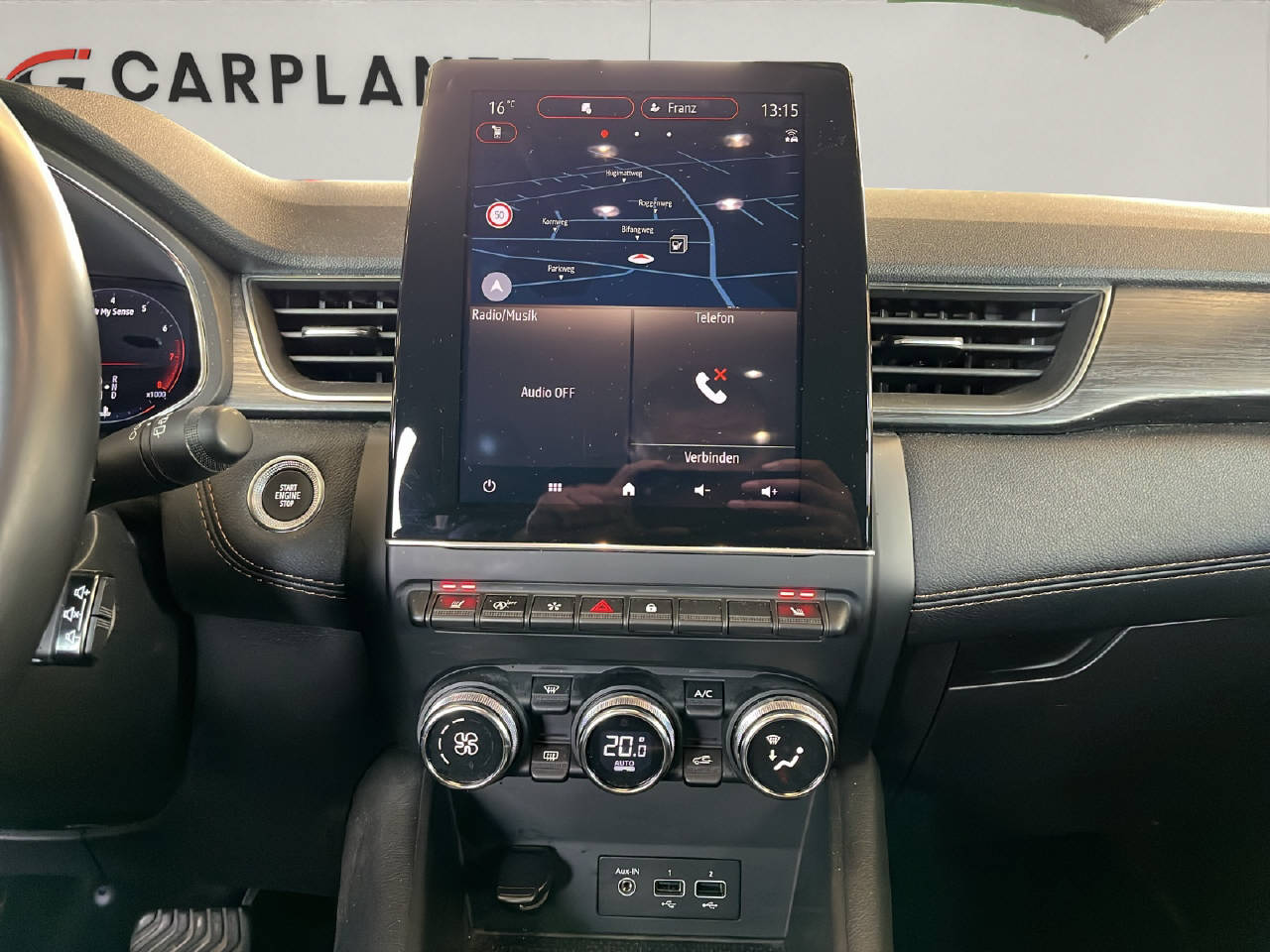 RENAULT Captur 1.3 TCe 140 Initiale EDC-image-8