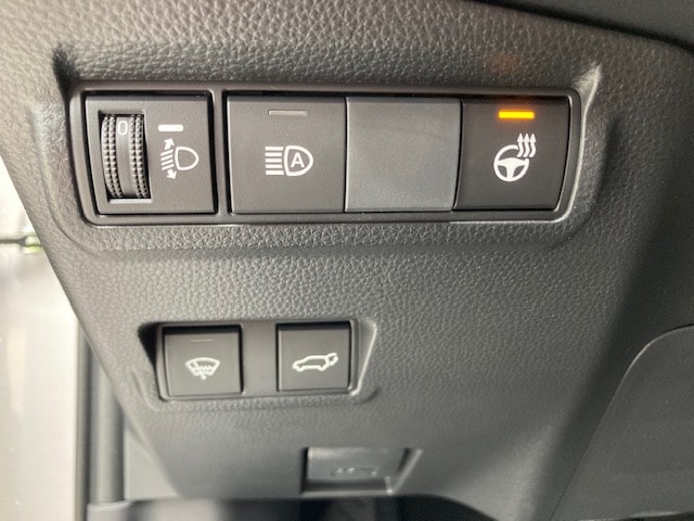 TOYOTA Corolla Cross 1.8 Trend e-CVT-image-11