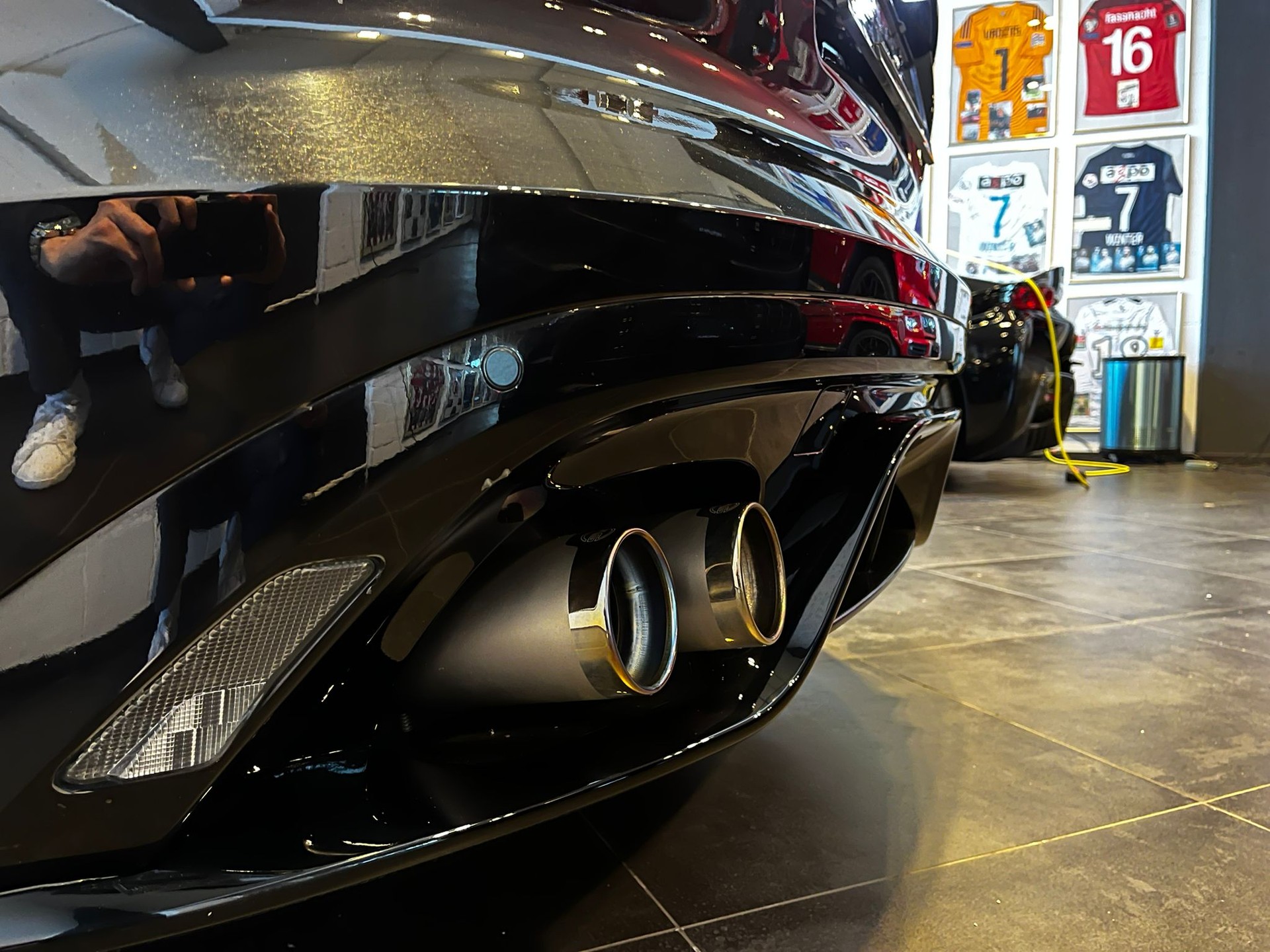 JAGUAR F-Type Coupé 5.0 V8 S/C SVR AWD Automatik-image-21