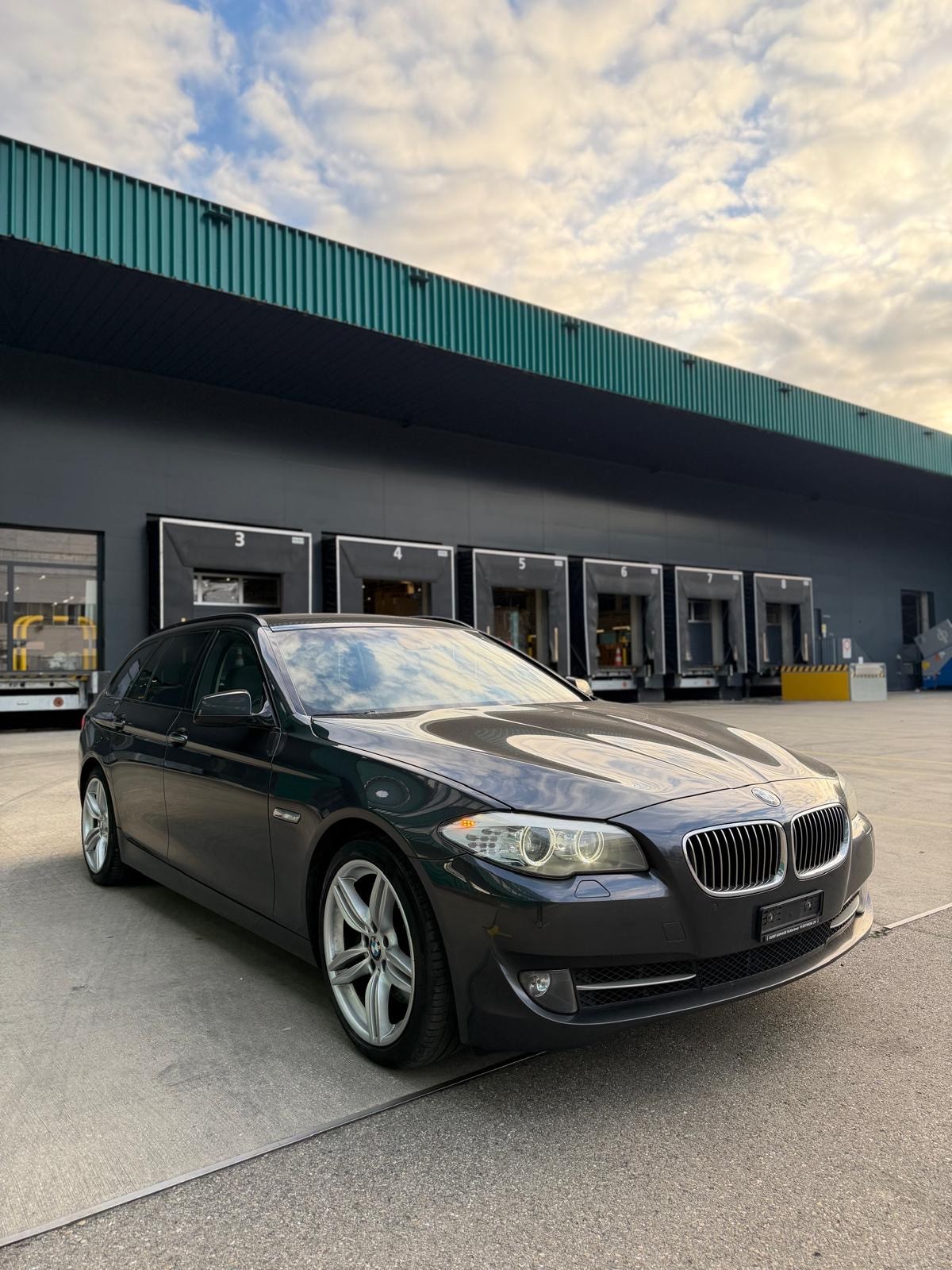 BMW 535d xDrive Touring Steptronic-image-8