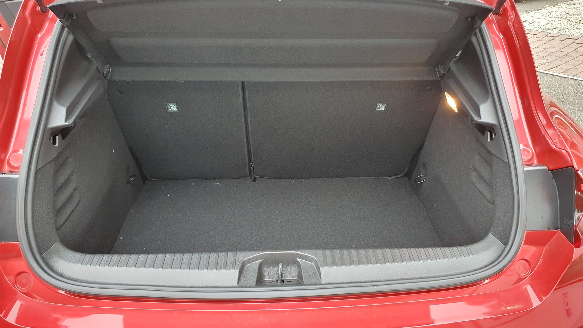 MITSUBISHI COLT 1.6 HEV Automat SwissLine (504) Helvetia-image-7