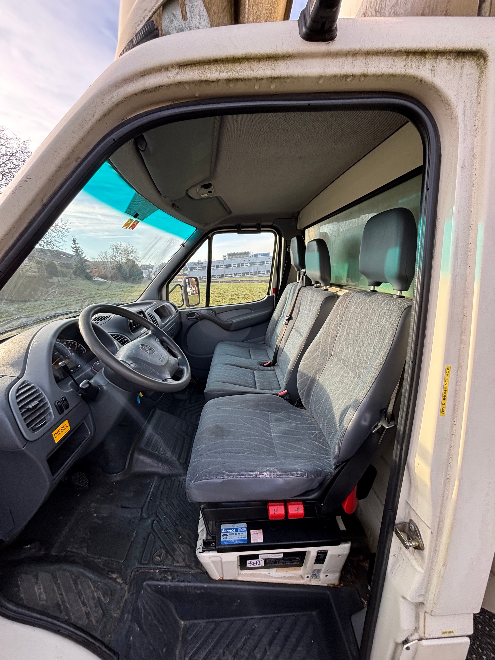 MERCEDES-BENZ Sprinter 313 CDI-image-9