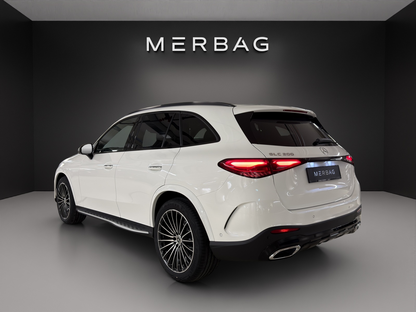 MERCEDES-BENZ GLC 200 4Matic 9G-Tronic-image-4