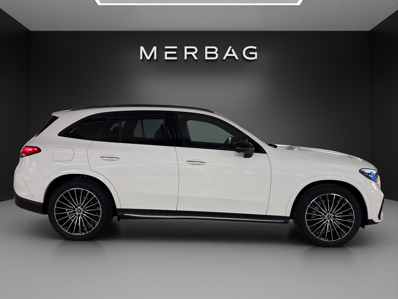 MERCEDES-BENZ GLC 200 4Matic 9G-Tronic-image-7