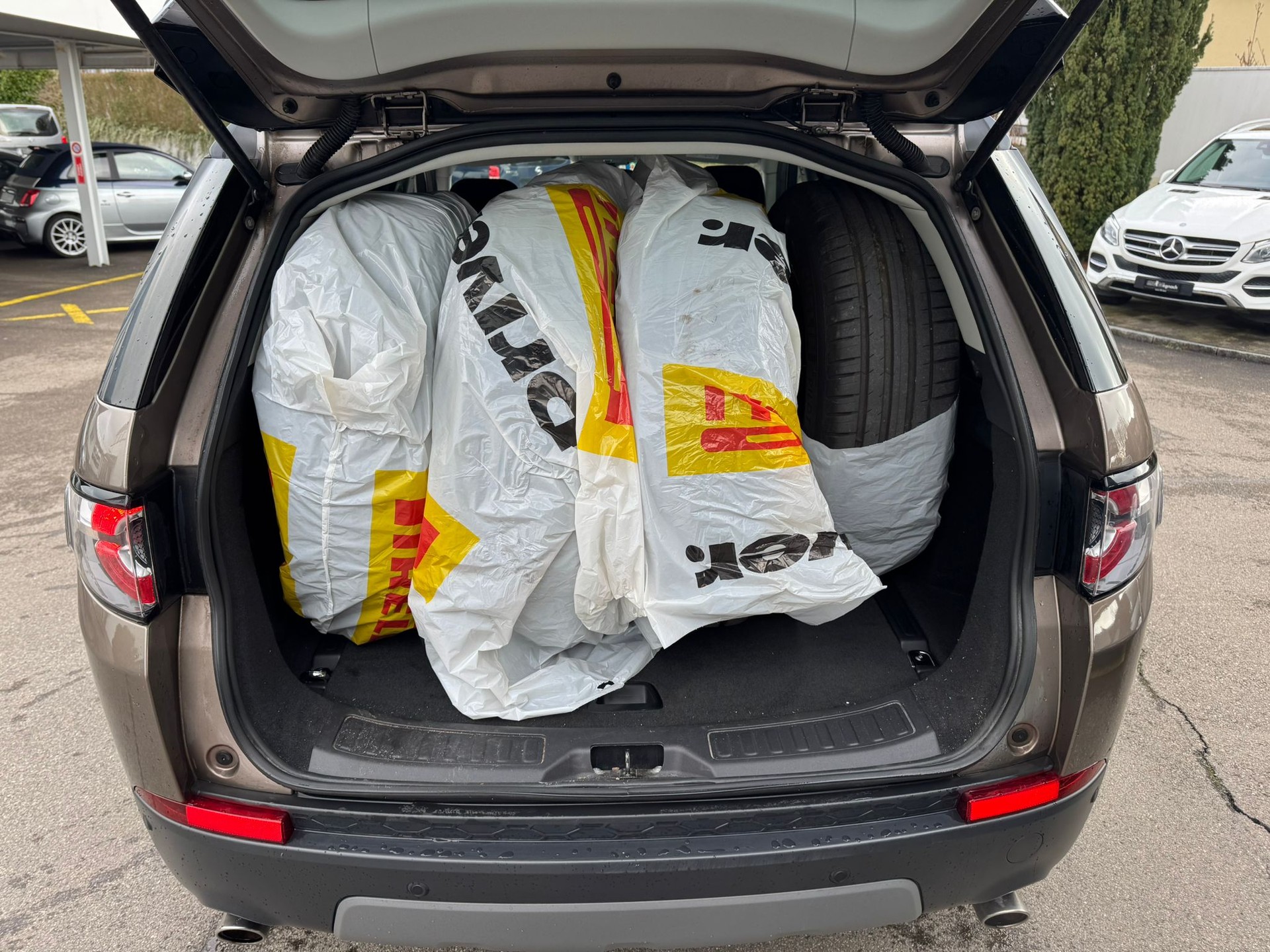 LAND ROVER Discovery Sport 2.0 TD4 HSE Luxury-image-7
