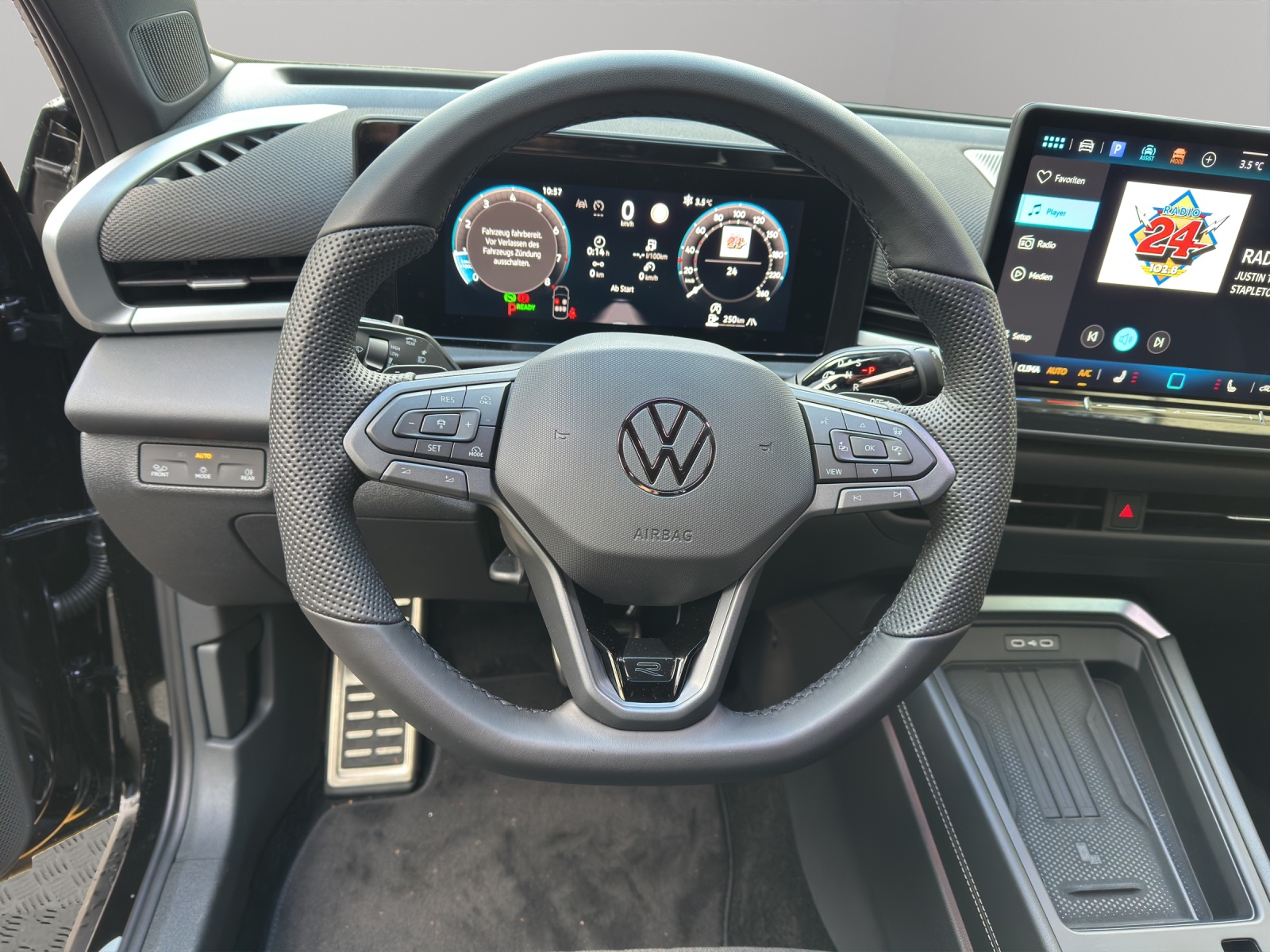 VW T-Roc 1.5 eTSI mHEV R-Line DSG-image-6