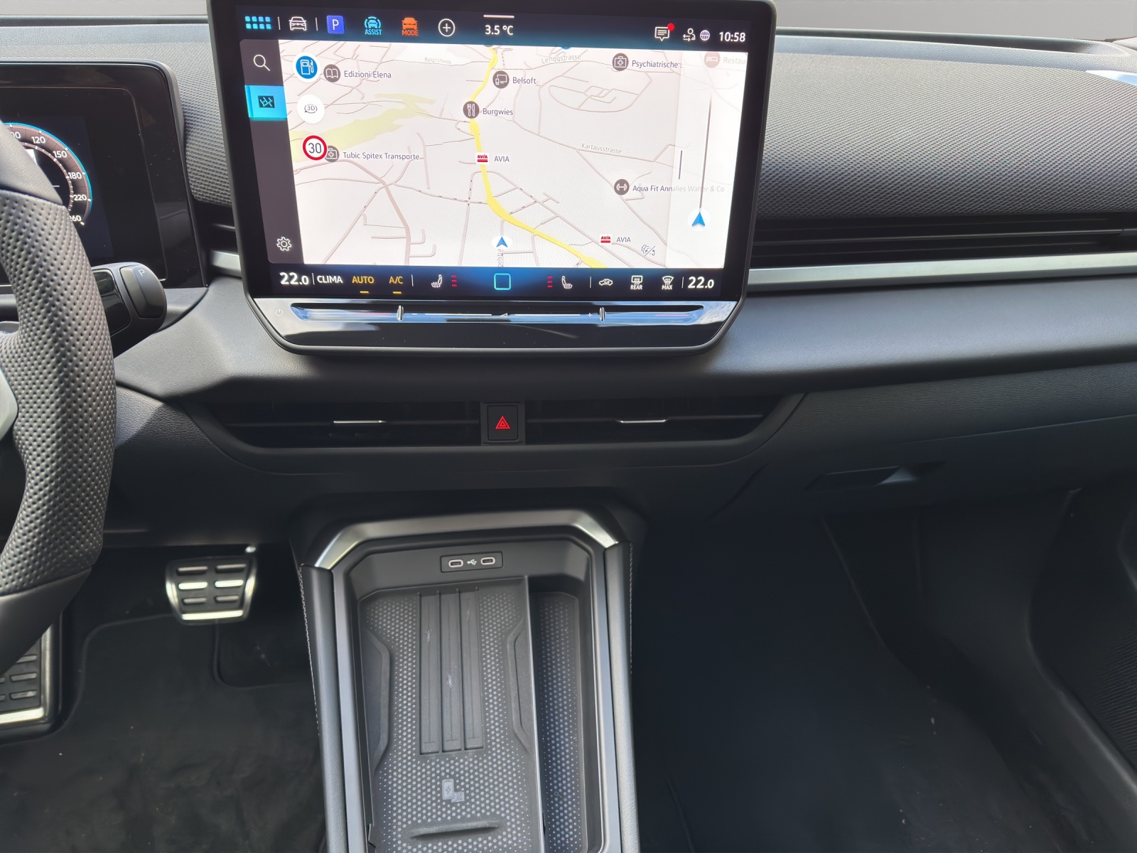 VW T-Roc 1.5 eTSI mHEV R-Line DSG-image-8